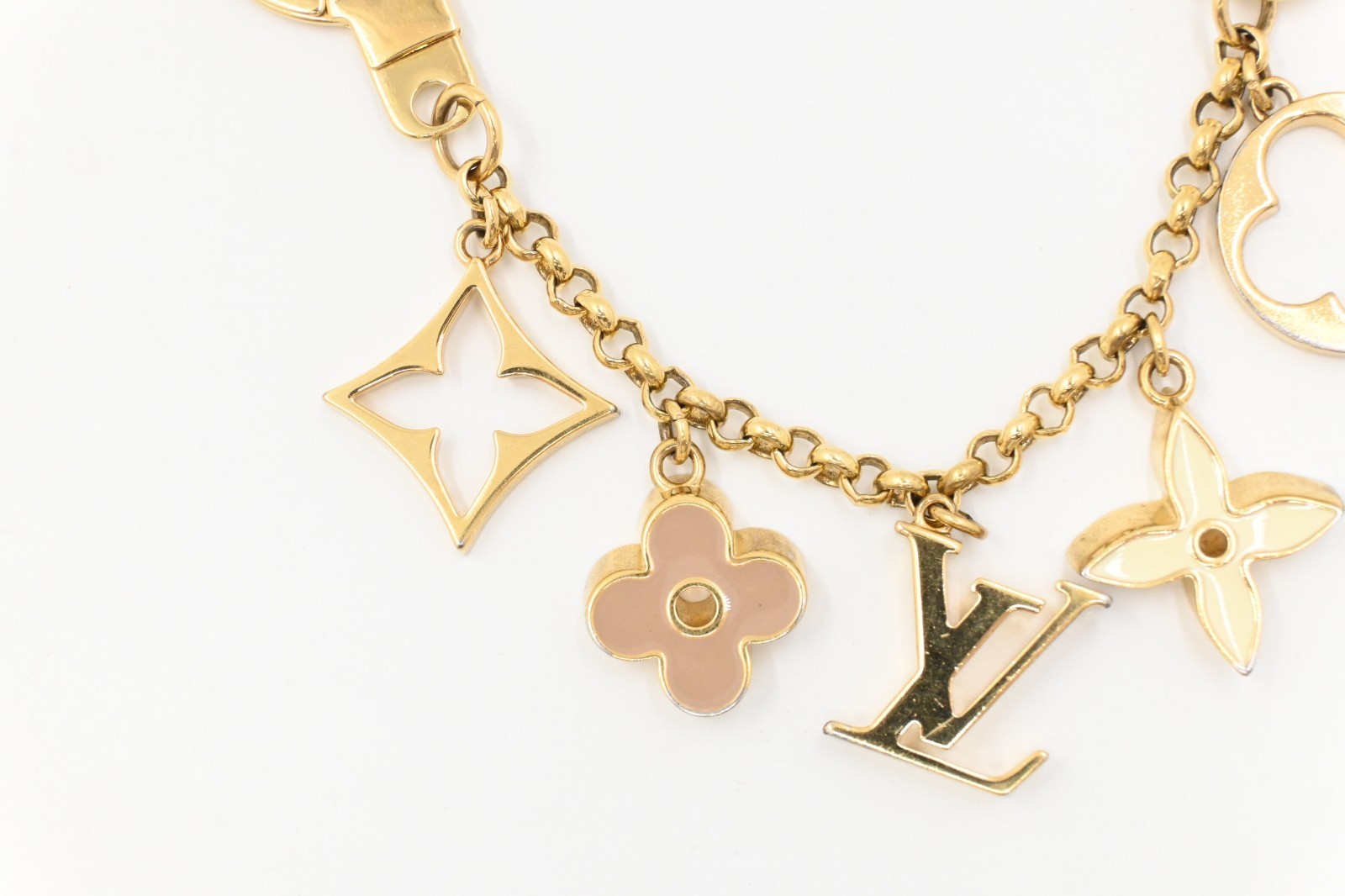 Authentic Louis Vuitton Bag Charm Chain Fleur de Monogram, M65111
