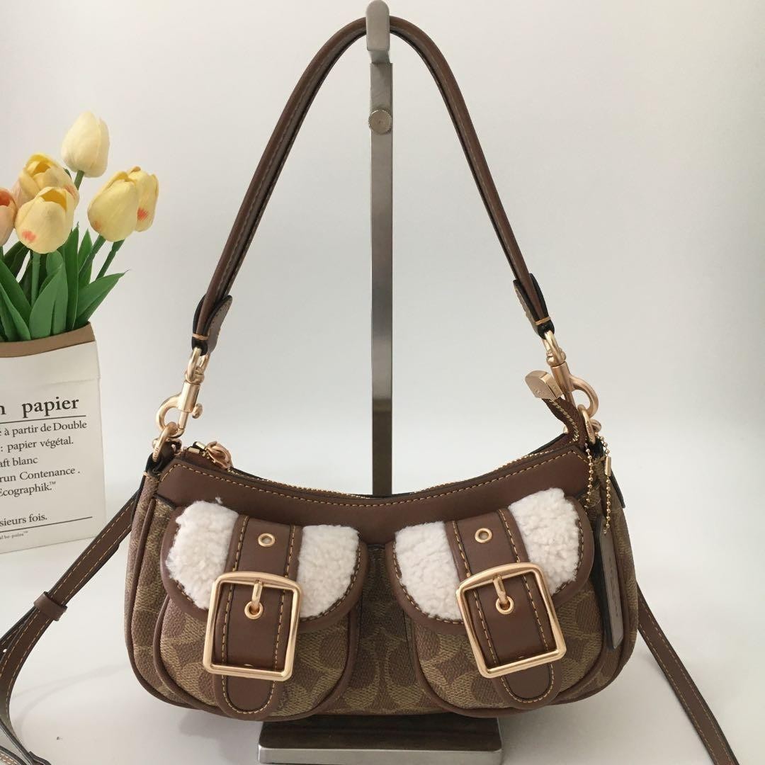 COACH Ashton Baguette Bag In Signature Canvas Tan/Natural CY658 Outlet
