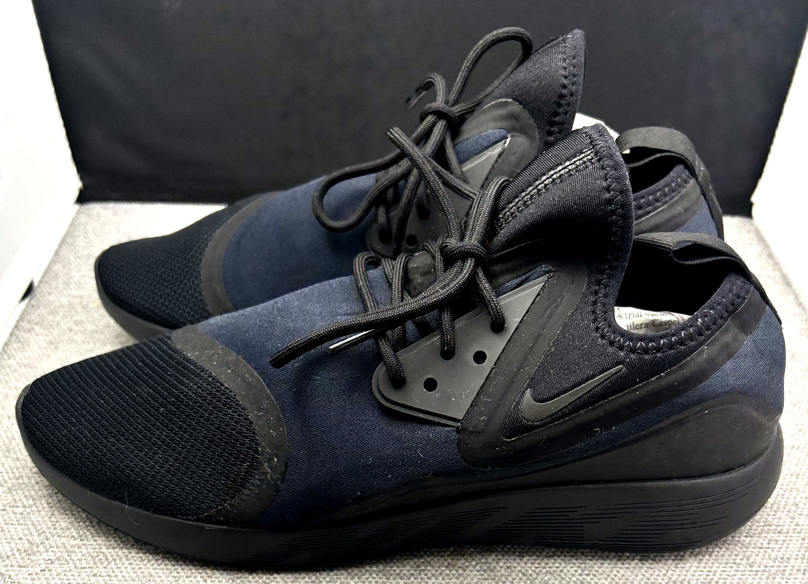 Nike Lunar Charge Essential Men’s Navy Black Neoprene Lace Up Shoes Size 10