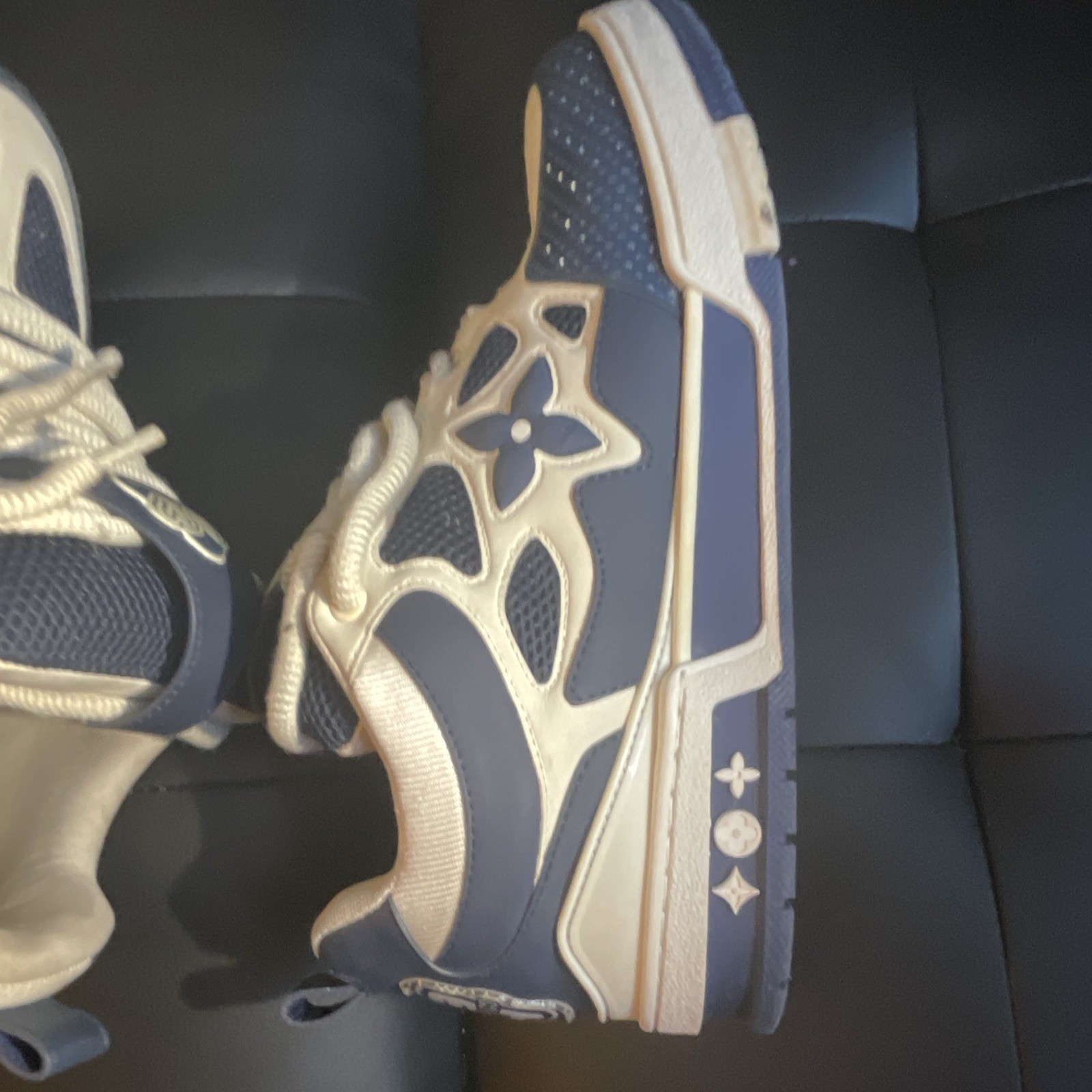 Louis Vuitton Skates Marine Blue Size 9 (2022) No Box Barley Excellent Condition