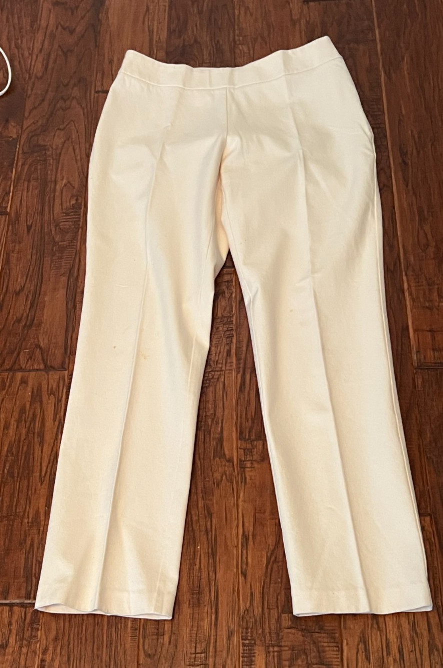 CHICO’S Side-Zipper Pants in Ivory – Size 0.5 (see size chart)