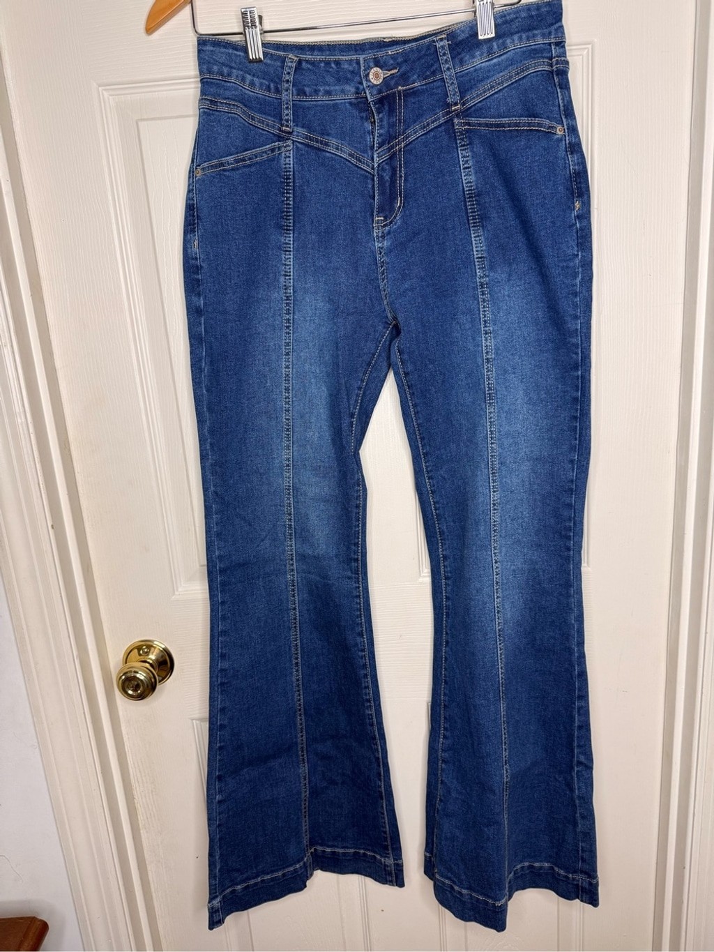 Y2K Flare Jeans Size 10 High Rise Wide Leg Dark Wash Stretch Denim Boho Western