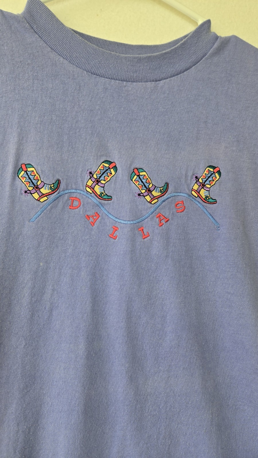 Vintage 90s Dallas Texas Embroidered Cowboy Boots T-Shirt USA Sz XLarge