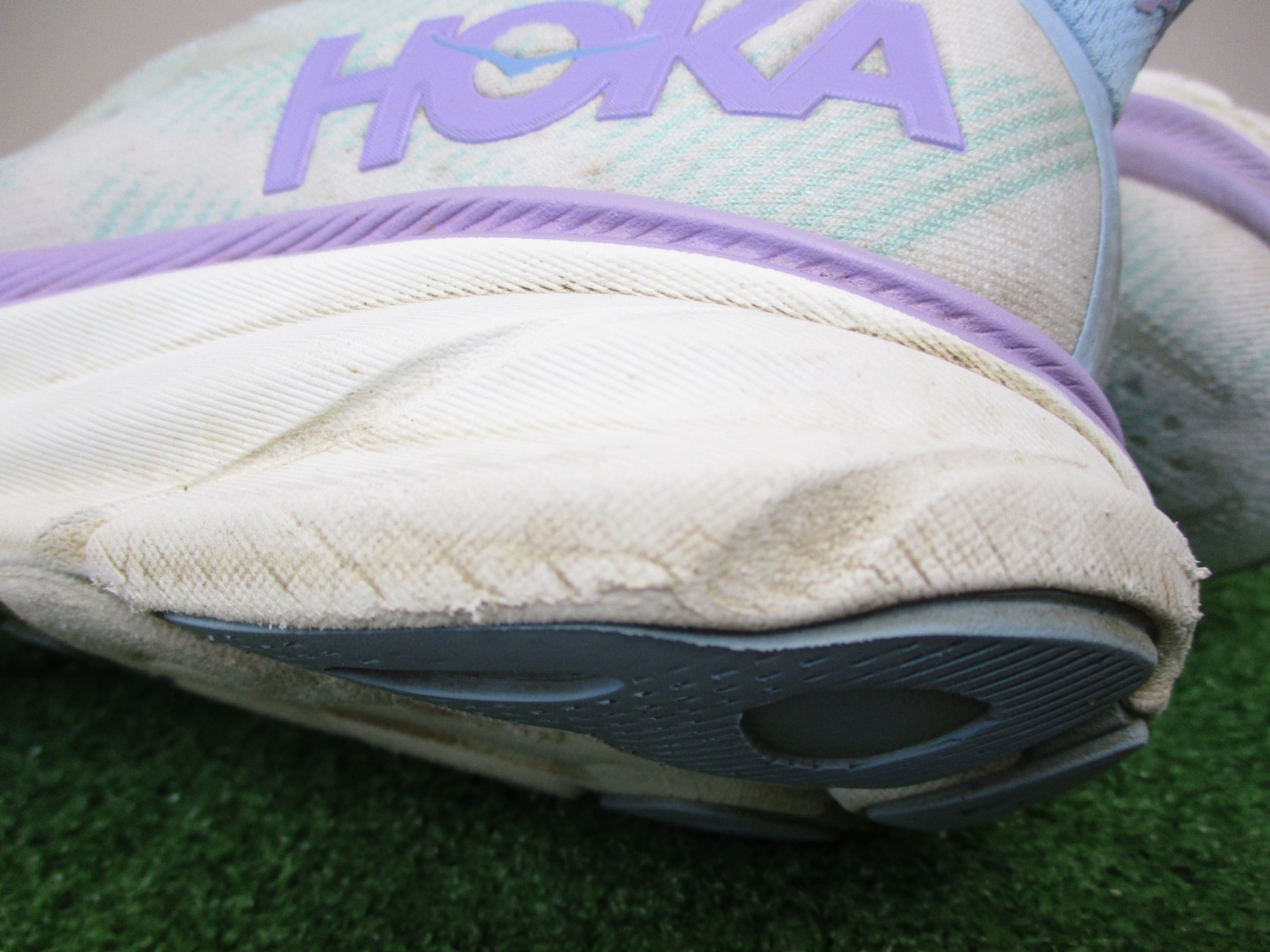 Hoka Clifton 9 Shoes Womens 9.5 Green Purple White Track Road Running Cushion *