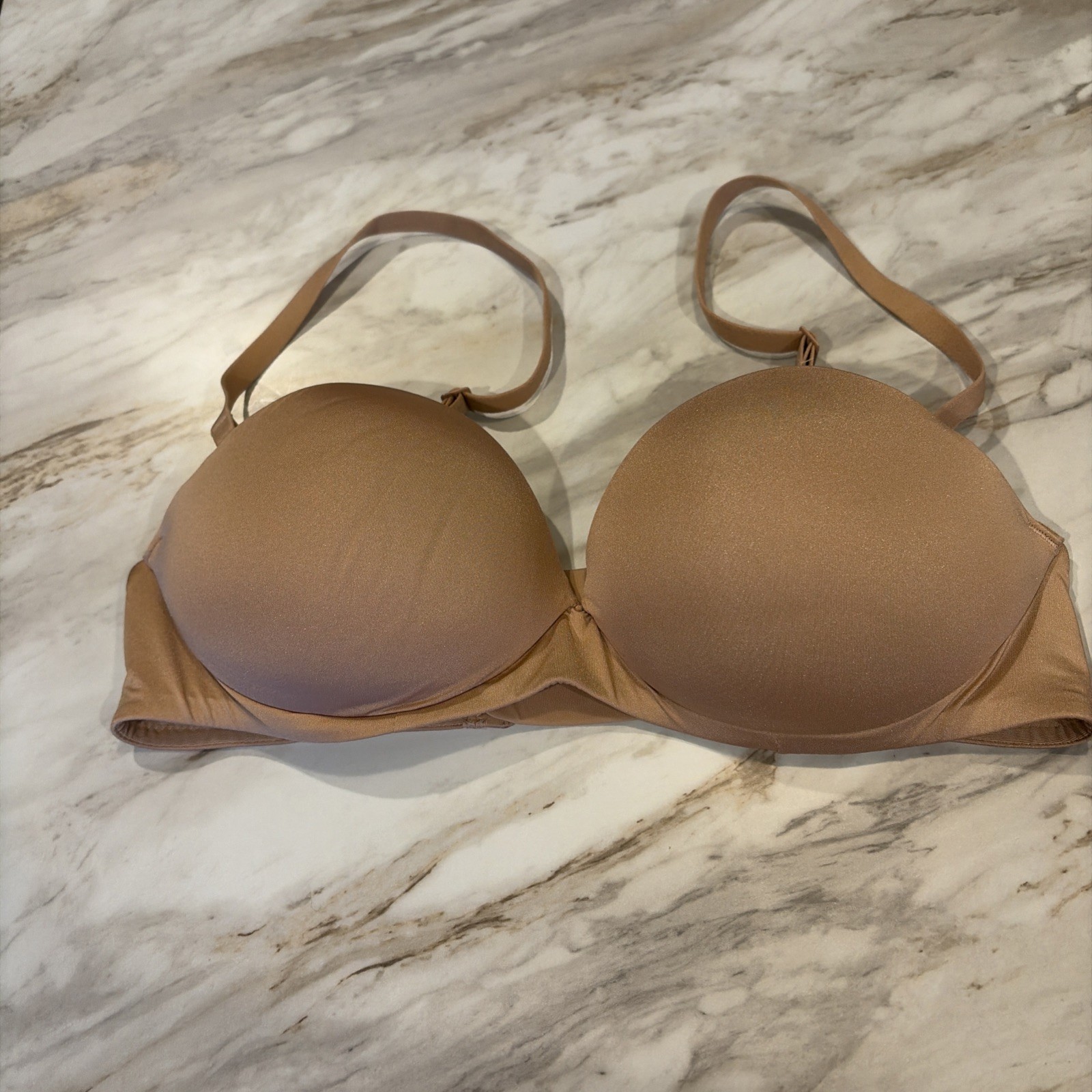 Skims Ultimate Strapless Push Up Bra Size 34b Beige