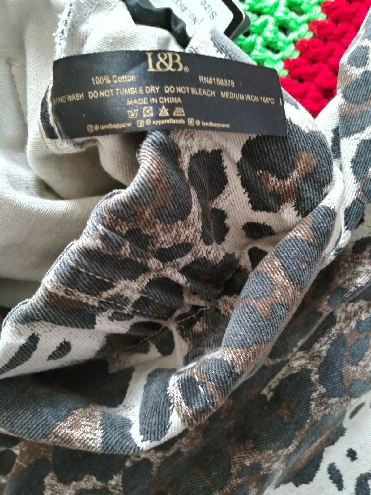 Womens L&B Leopard Print Flare Strecth Pants Size S (24X34)