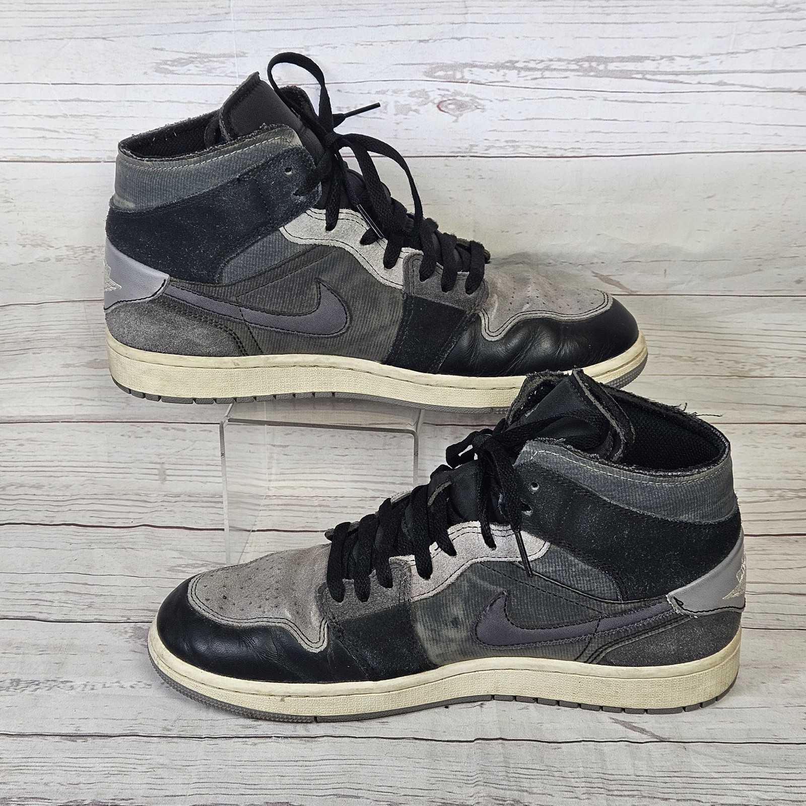 Men’s Nike Jordan 1 SE Mid Craft Inside Out Size 10 DM9652-001 Gray / Black