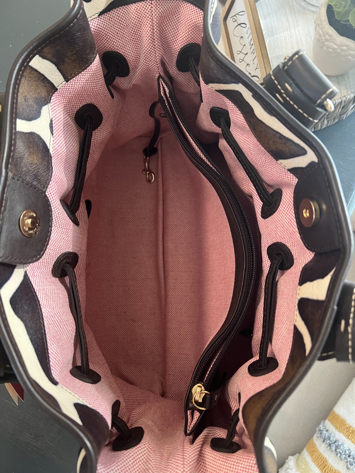 Dooney & Bourke NWT Chiara Medium Satchel | Rare Giraffe Print Collection