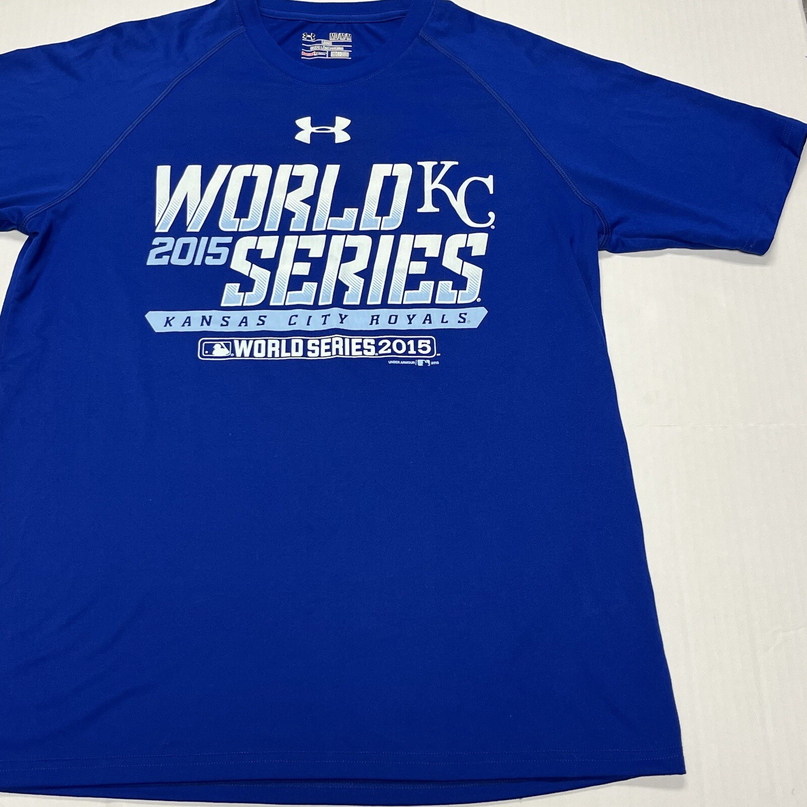 Kansas City Royals Under Armour Loose Heatgear Athletic T-Shirt Men Medium WS15