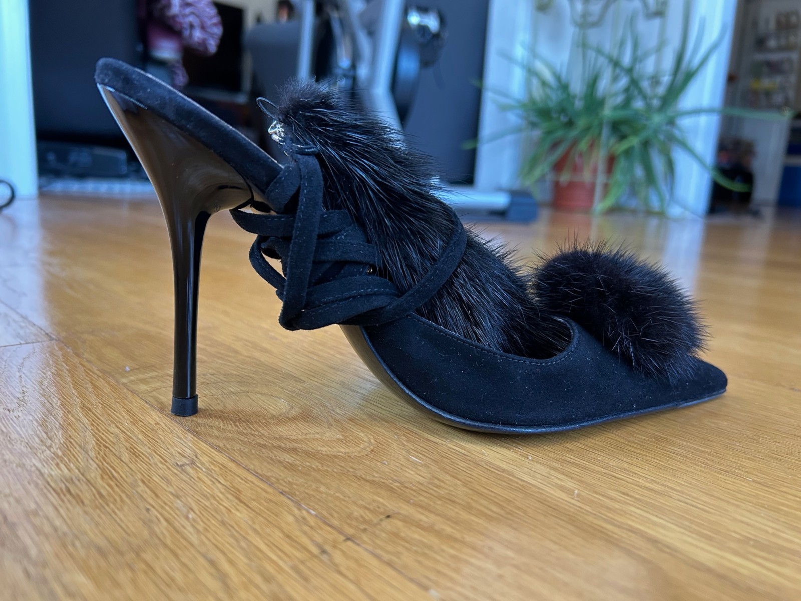 CESARE PACIOTTI Black Suede Pom-Pom Fur Tassels Sandals SZ 7.5 IT 37.5 Excellent