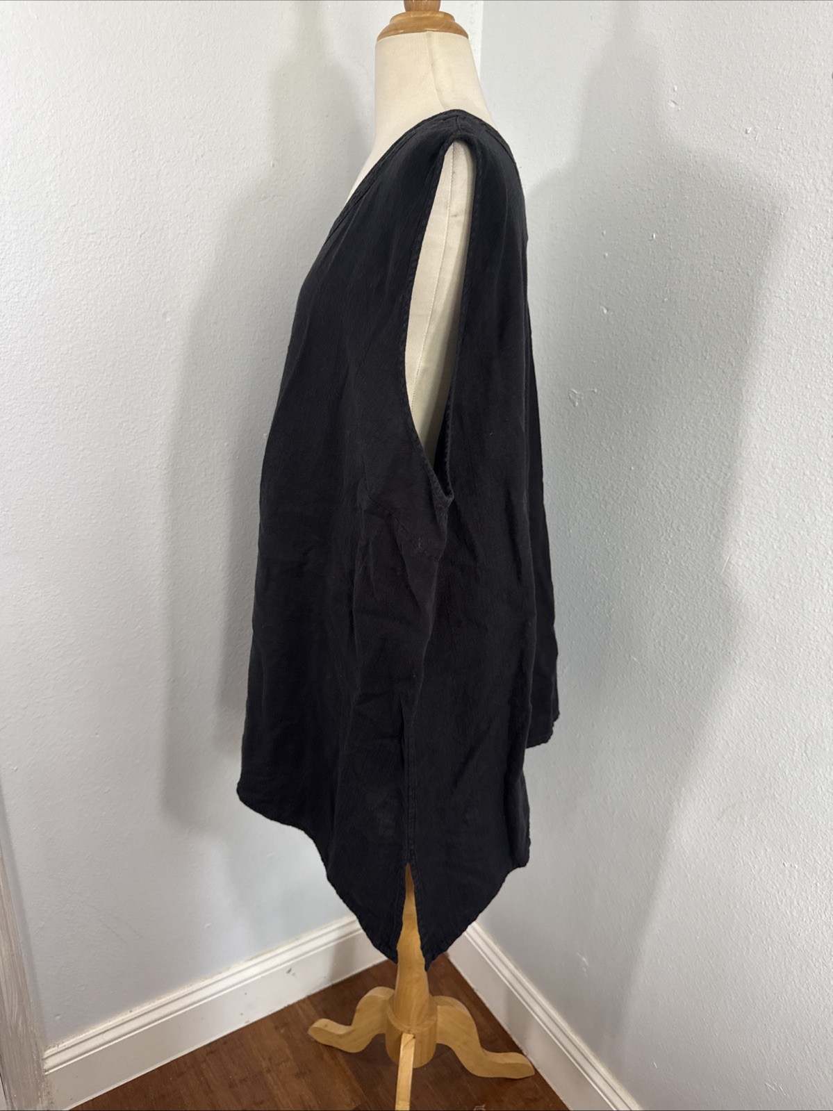 Kasbah Top Womens 28/30 Black Linen V Neck Oversize Asmy Lagenlook Beachy