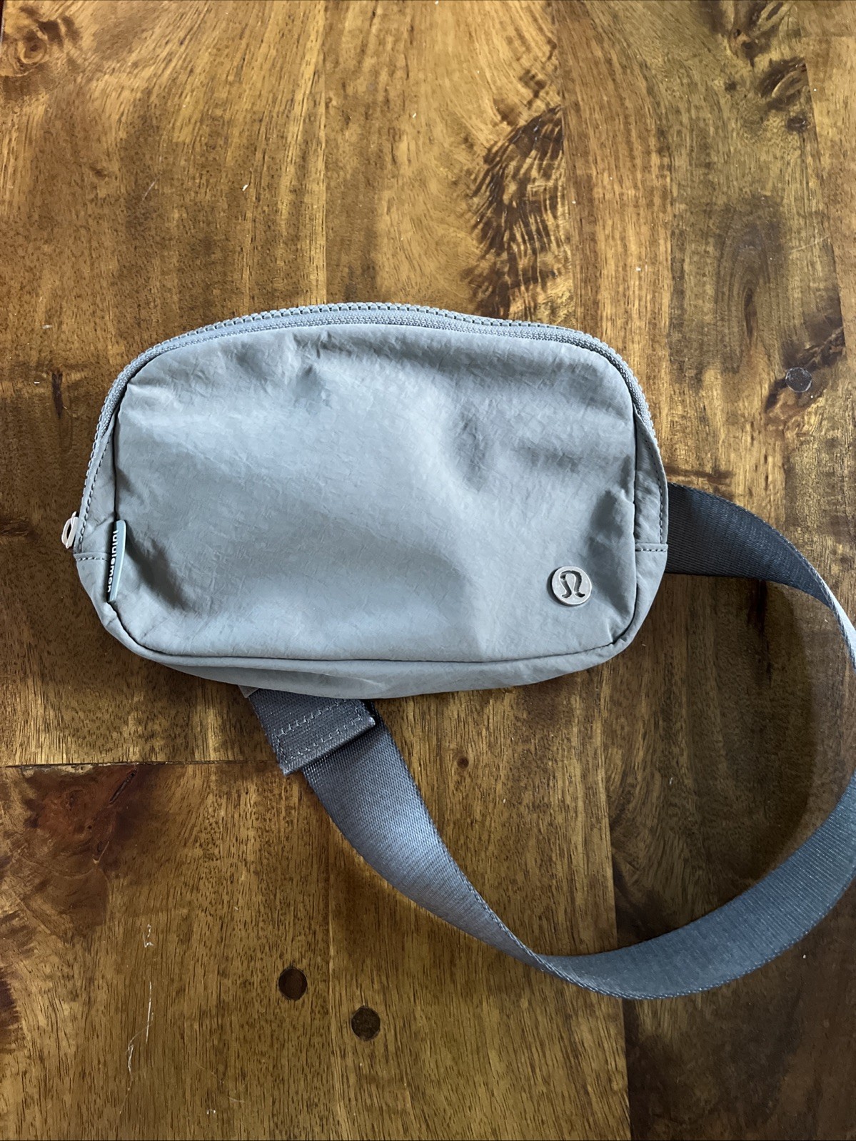 Lululemon Everywhere Belt Bag 1L Grey Sage
