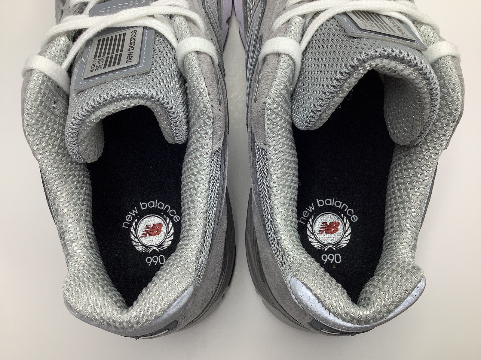 Size 5.5D – New Balance 990v4 “Made in USA” Low Grey Silver Men’s Sneakers