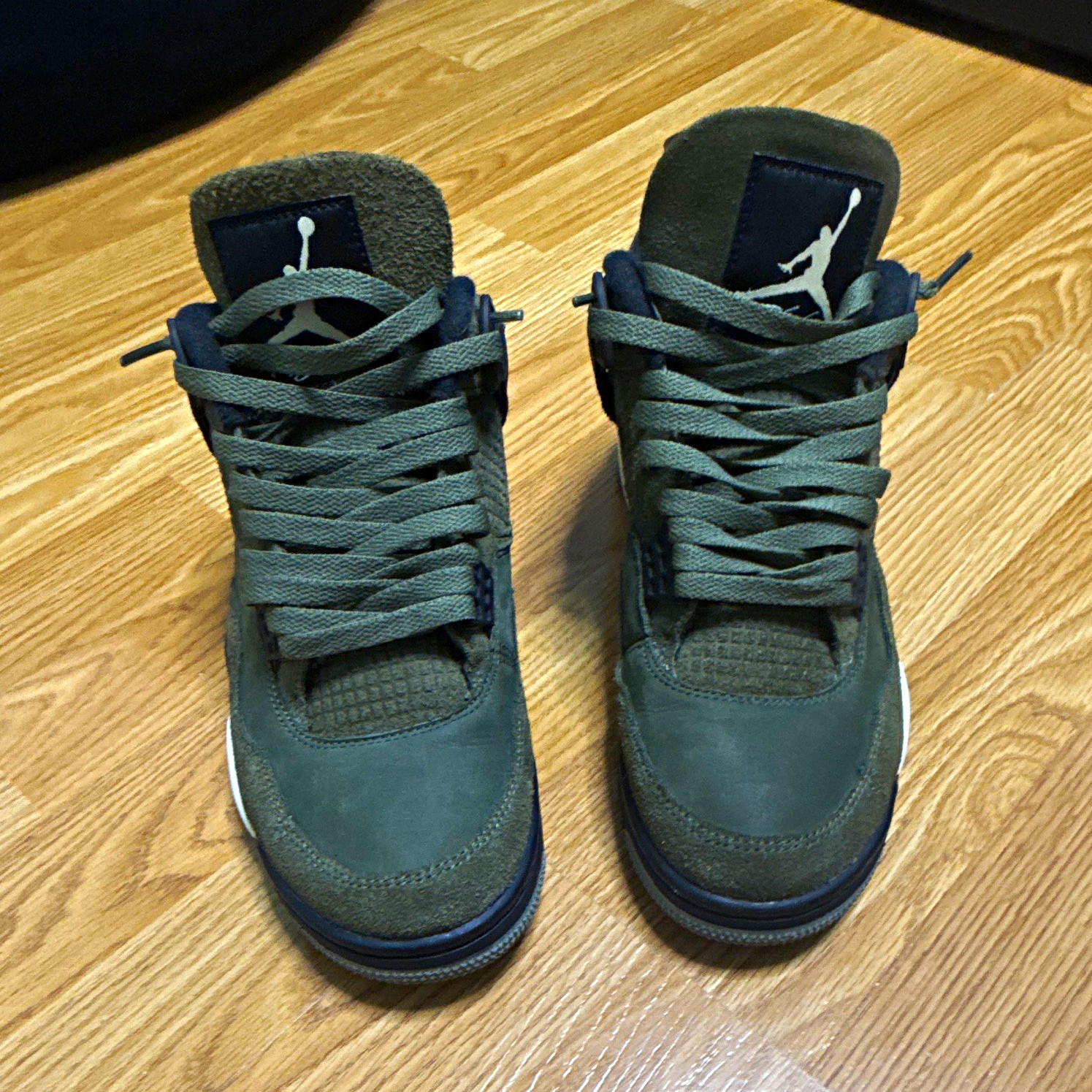 Jordan Air Jordan 4 Men’s Olive Green/Black Suede Mid Top Lace-Up Sneaker NO BOX
