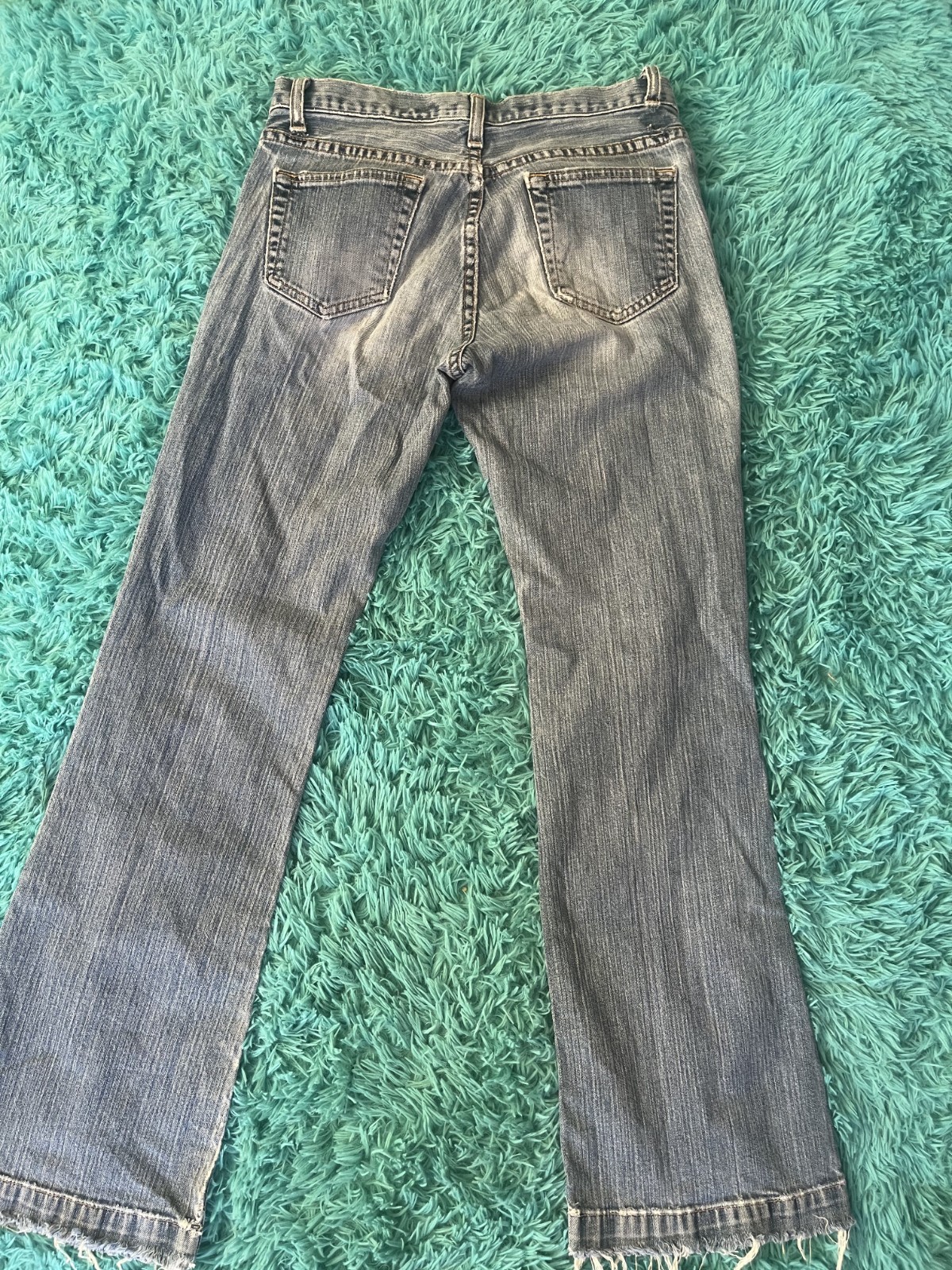low rise GAP jeans, size 4, slightly torn, cool denim, for the Y2K baddies.