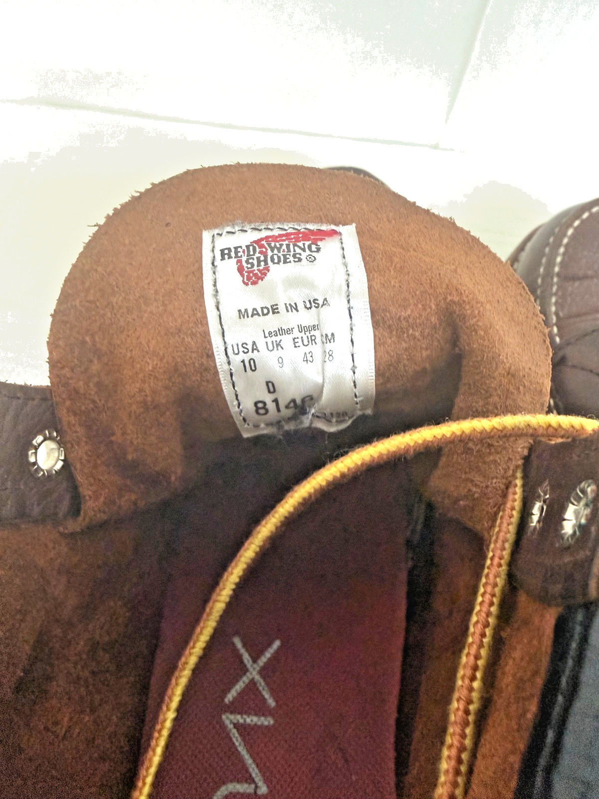 RED WING ROUGHNECK MENS LEATHER BOOTS, US 10 D, DARK BROWN, EXCELLENT CONDITION