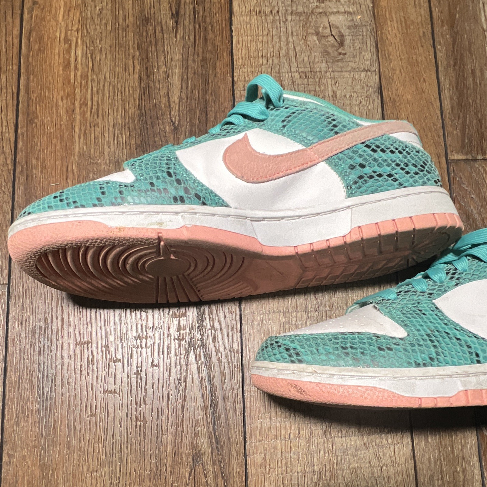 Nike Dunk Low Washed Teal Snakeskin DR8577-300 Size 9.5