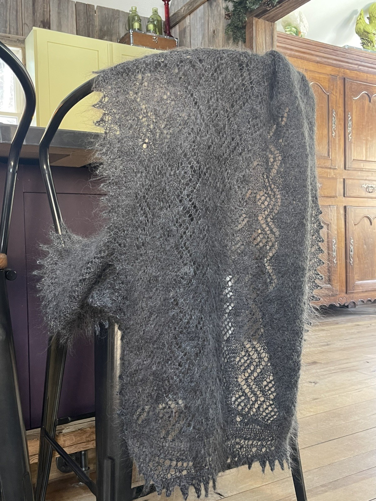 Orenburg Lace Shawl Gray Graphite Goat Down 29×48 in
