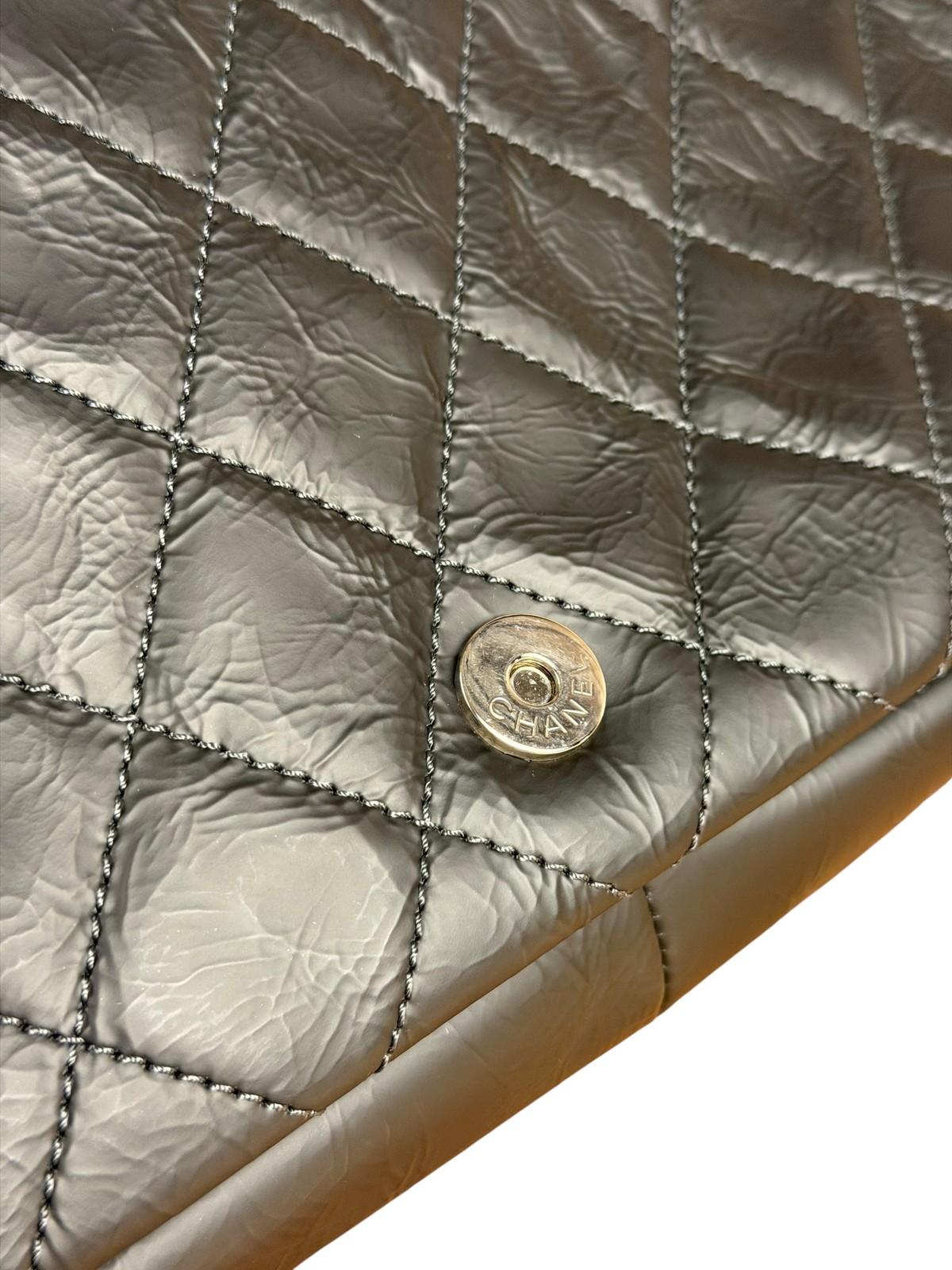 Size OS – Chanel Black Leather Ultimate Stitch Single Flap Bag 2010 / Pre-Owned