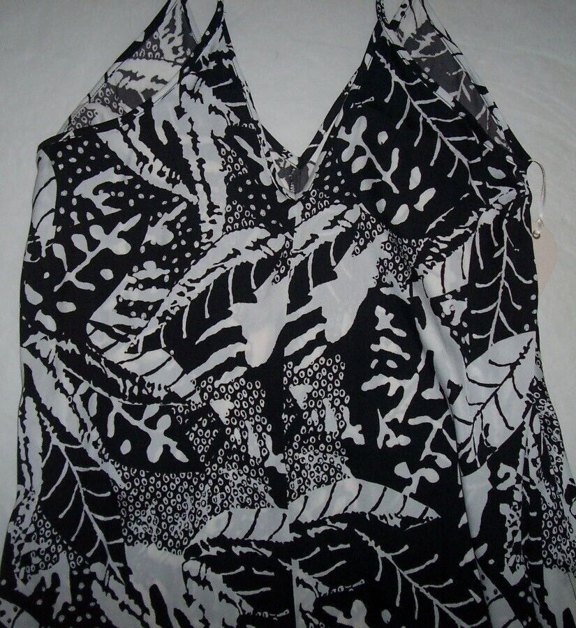 NWT Van Winkle BLACK/WHITE LEAVES SILKY Maxi Chemise/Lounge Gown S POCKETS