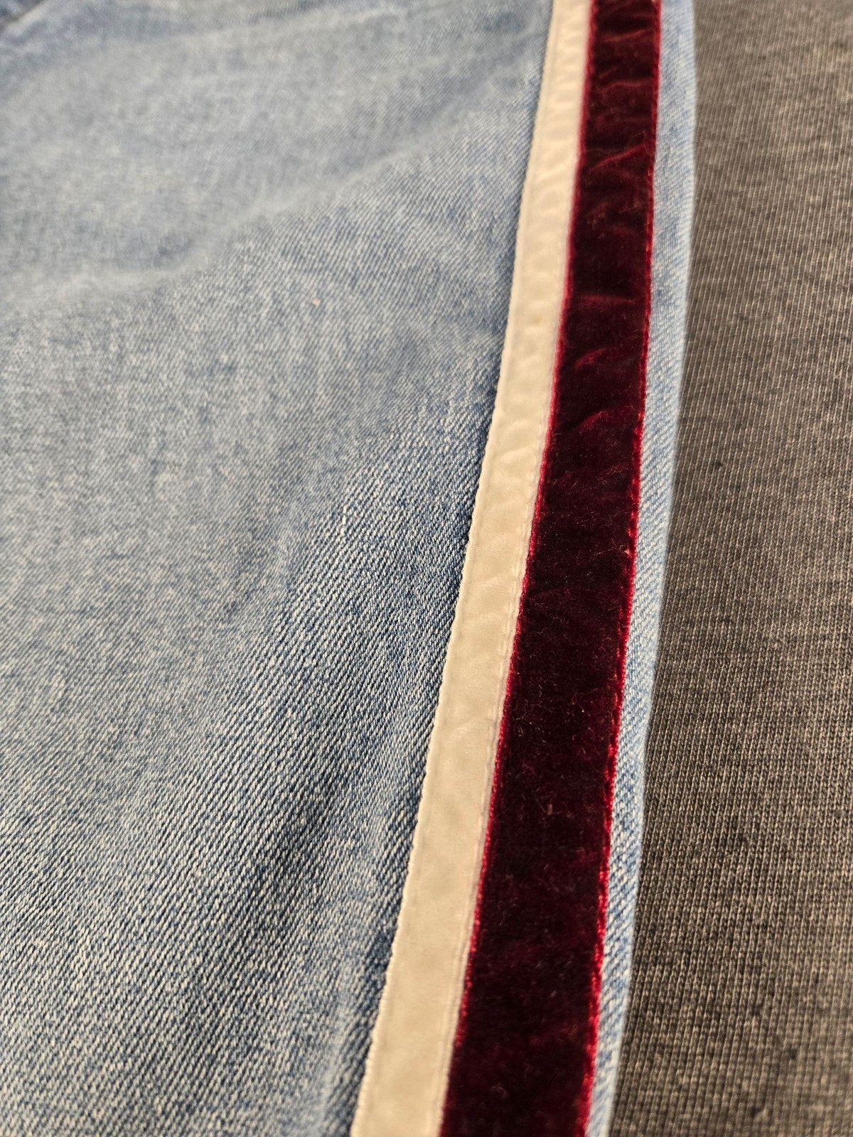 Joe’s Jeans Womens 28 The Charlie High Rise Skinny Ankle Side Velvet Stripe