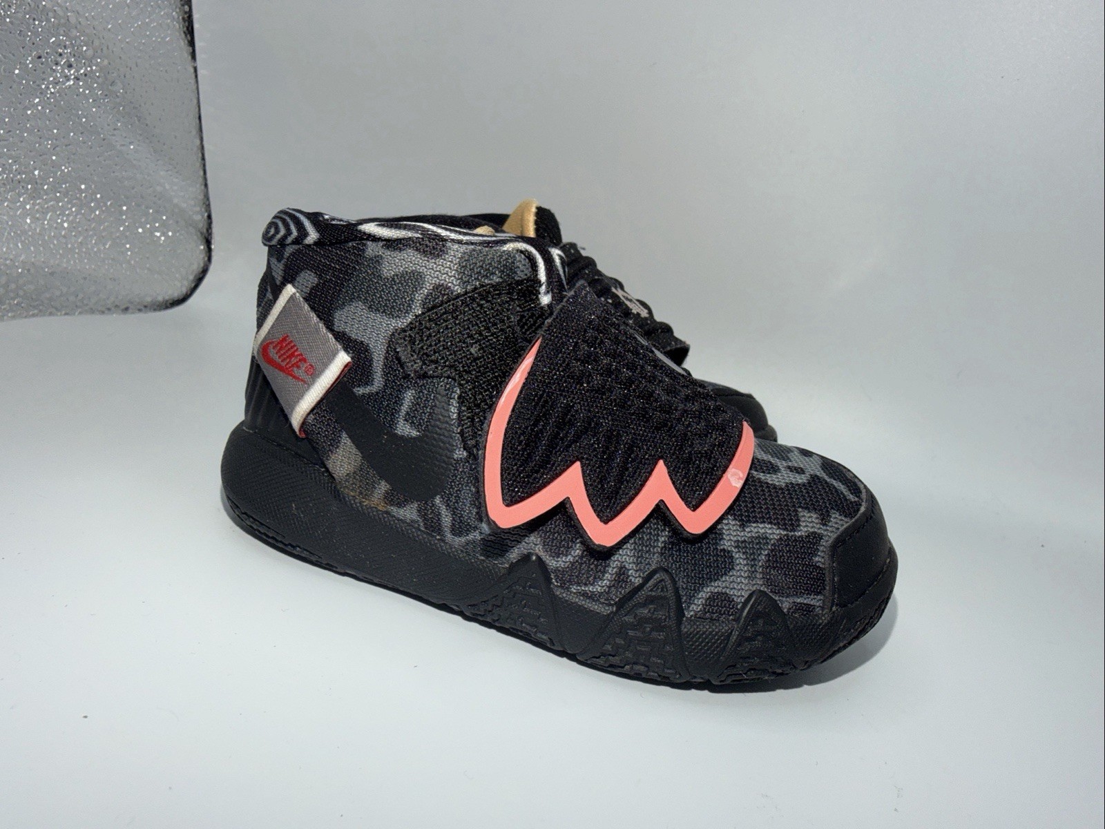 Nike Kybrid S2 (TDV) Toddler Shoes Size 5c Black Atomic Pink DA2324-001 EUC