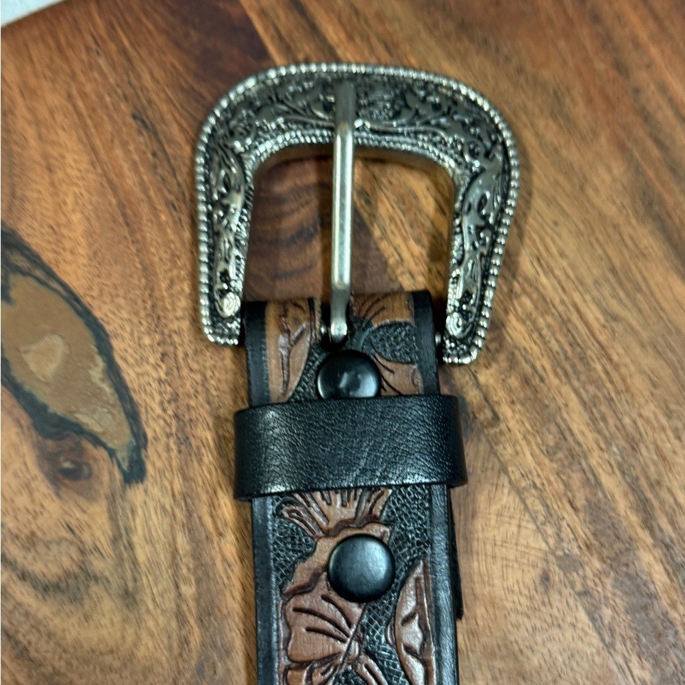 Source Unknown Black and Brown Embossed Belt