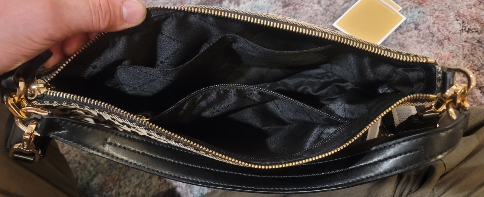 Michael Kors Bedford Sholder Bag Beige With Black Monogram