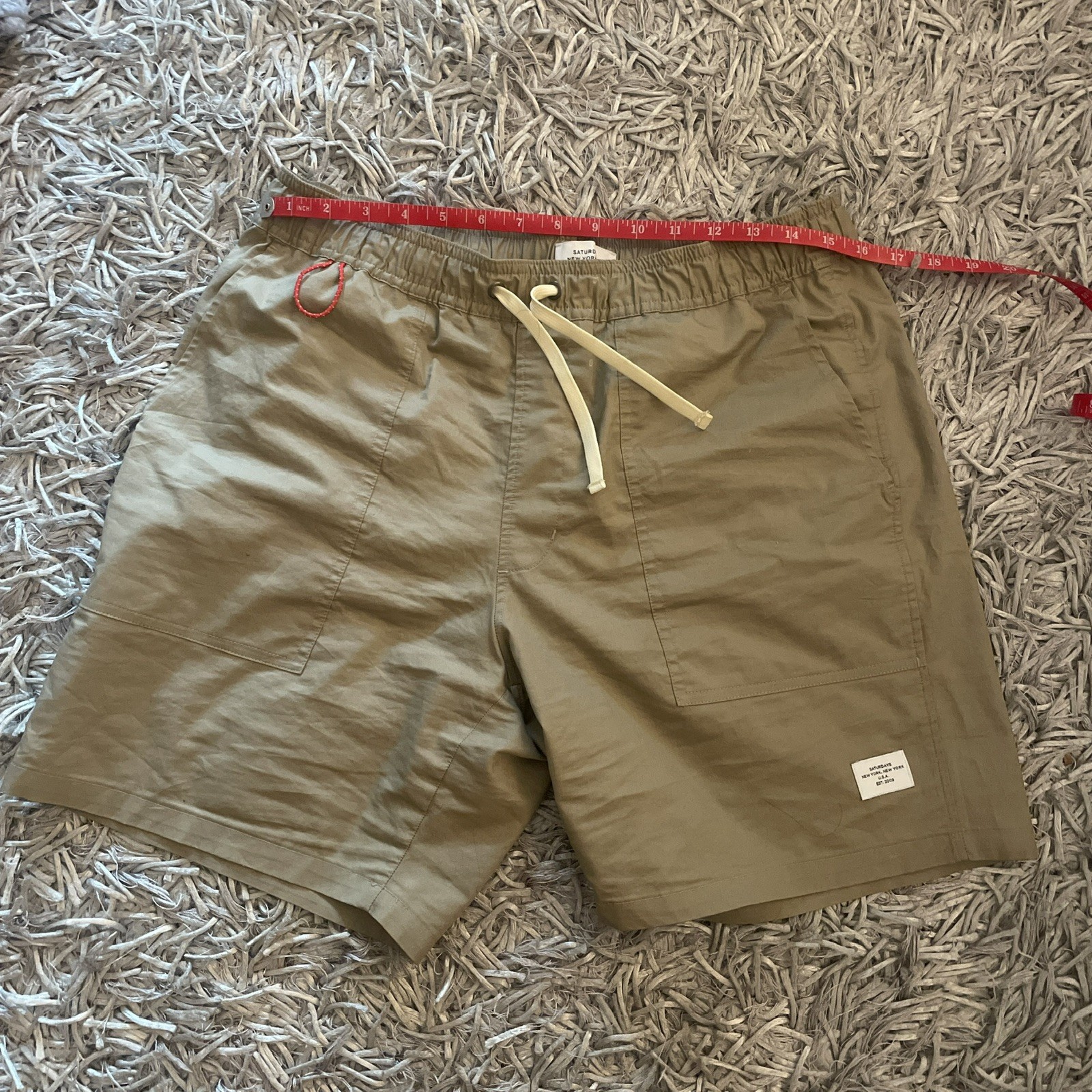 Saturdays NYC Quoin British Khaki Beige Patchwork Pocket 7” Inseam Shorts Small