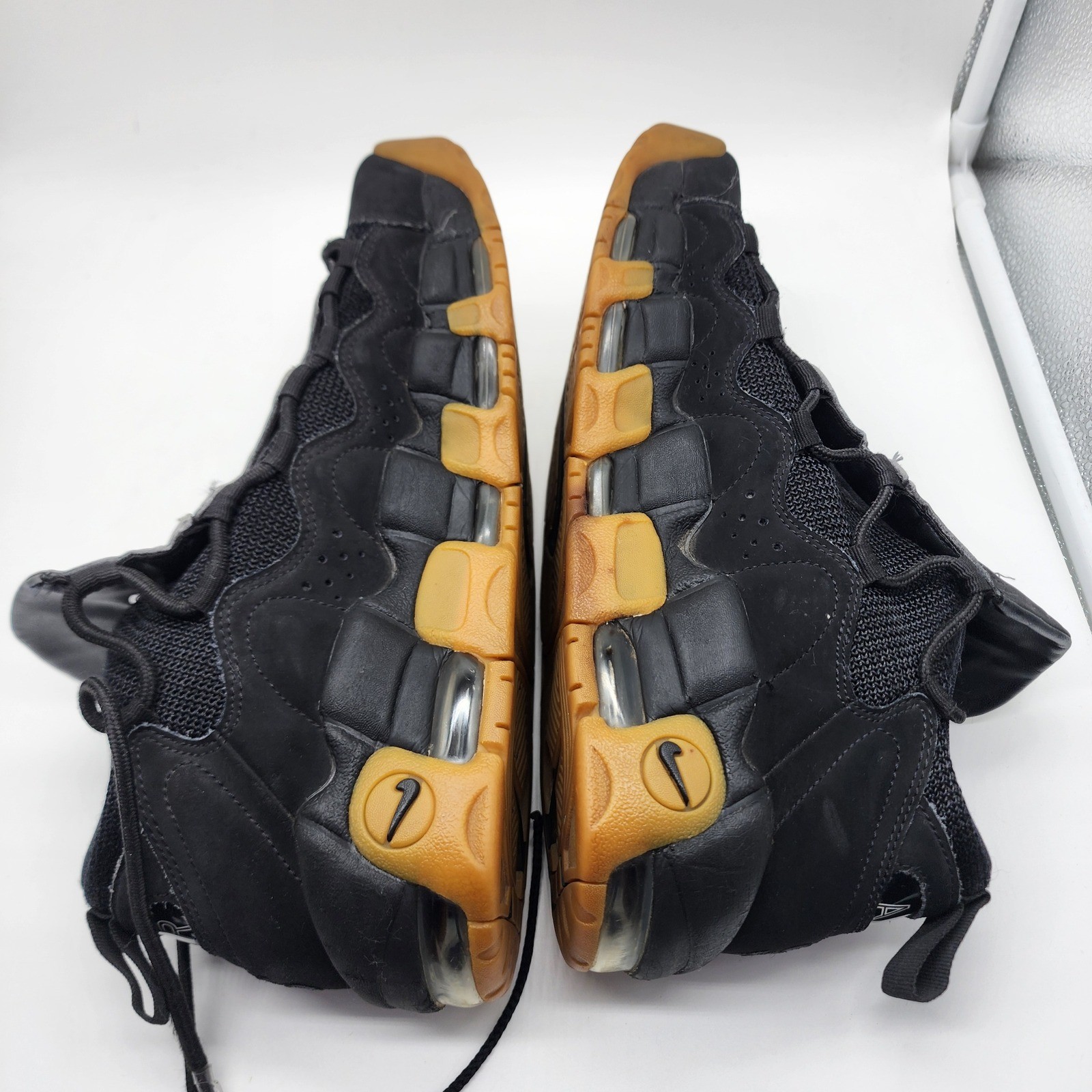 Nike Air More Money Basketball Sneakers 10 Black Gum Light Brown AJ2998-004