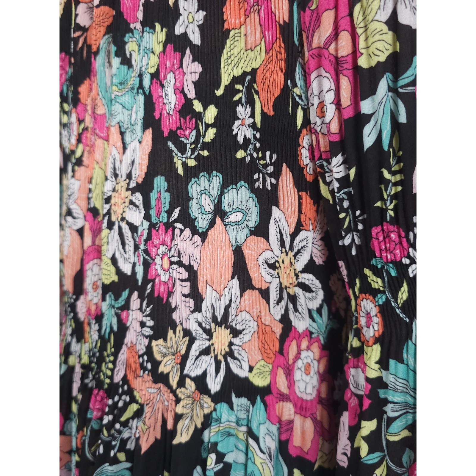Ninety Clothing Co Boho Peasant Whimsygoth Floral Tunic Blouse Pleated Top M