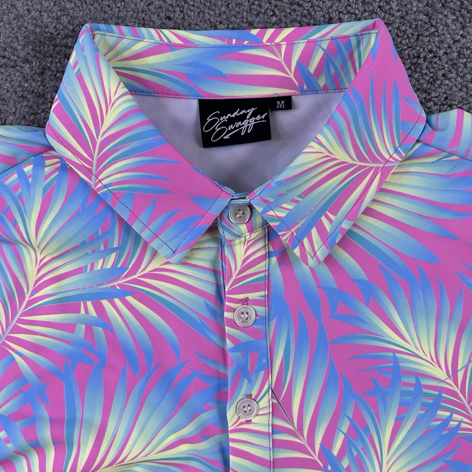 Sunday Swagger Maldives Men’s Medium Polo Shirt Short Sleeve Performance Floral