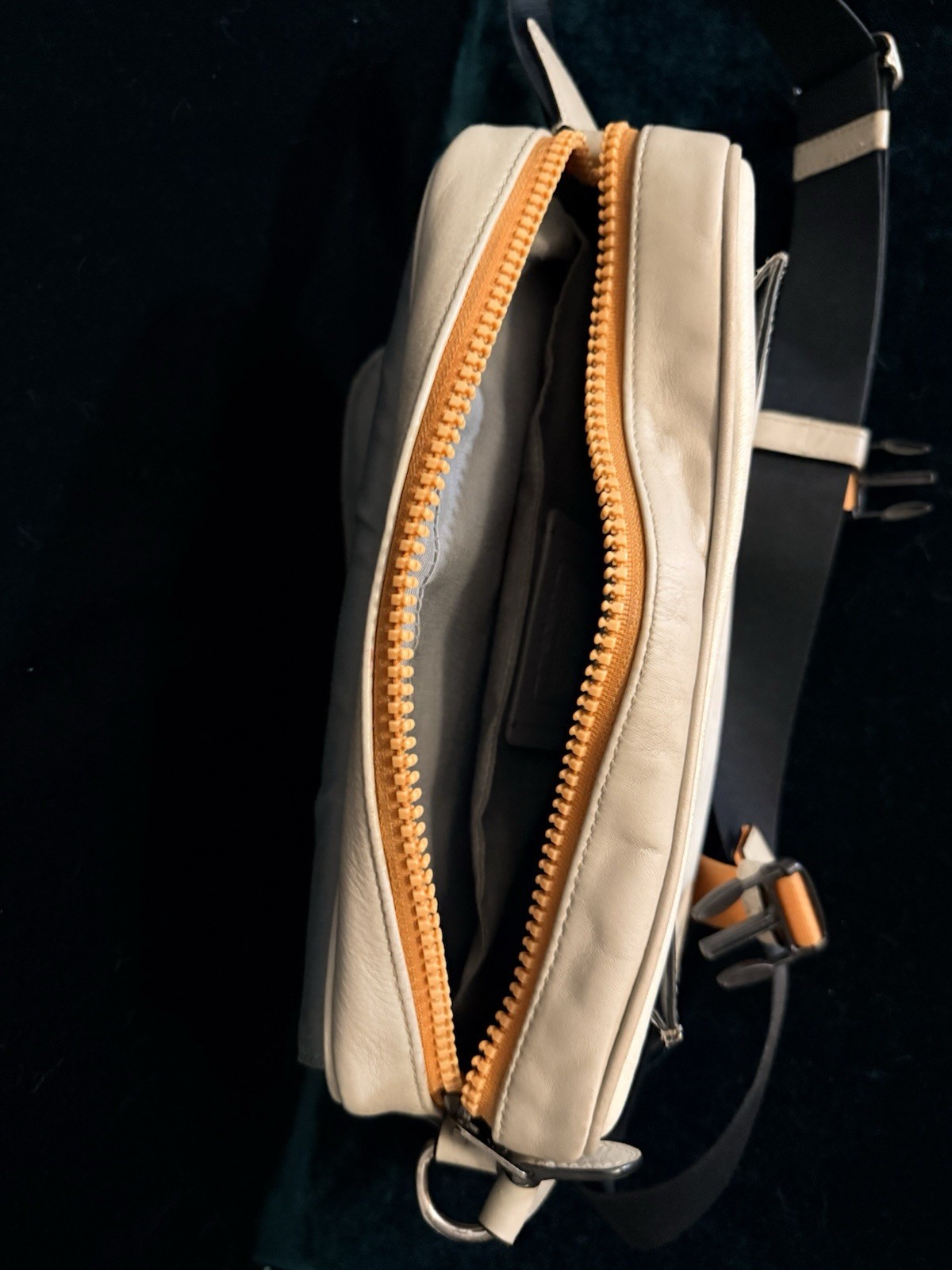 Authentic Coach Track Logo Crossbody Bag – Detachable Strap Black/Silver