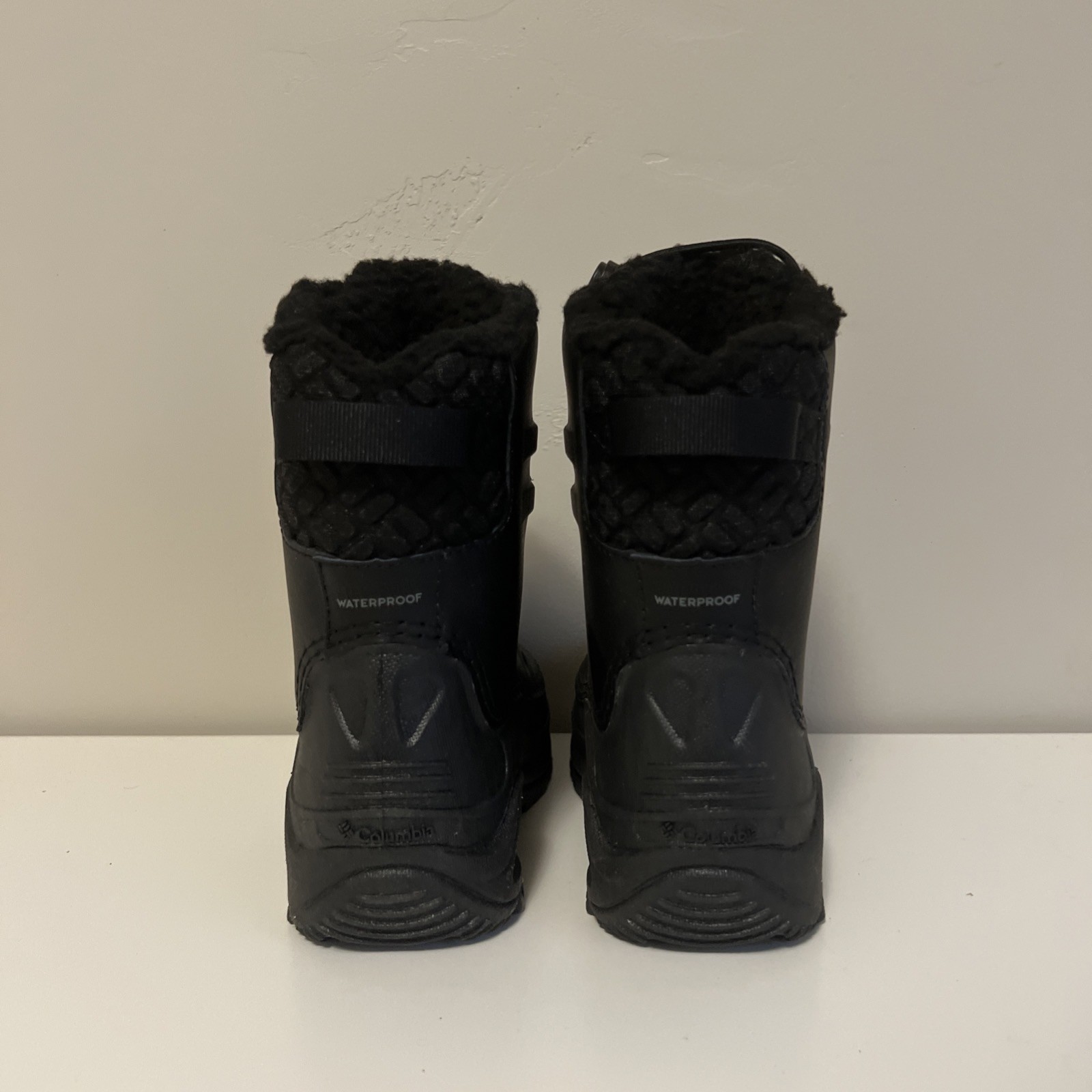 Columbia Bugaboot Celsius Waterproof Winter Snow Boots Black Youth Kids