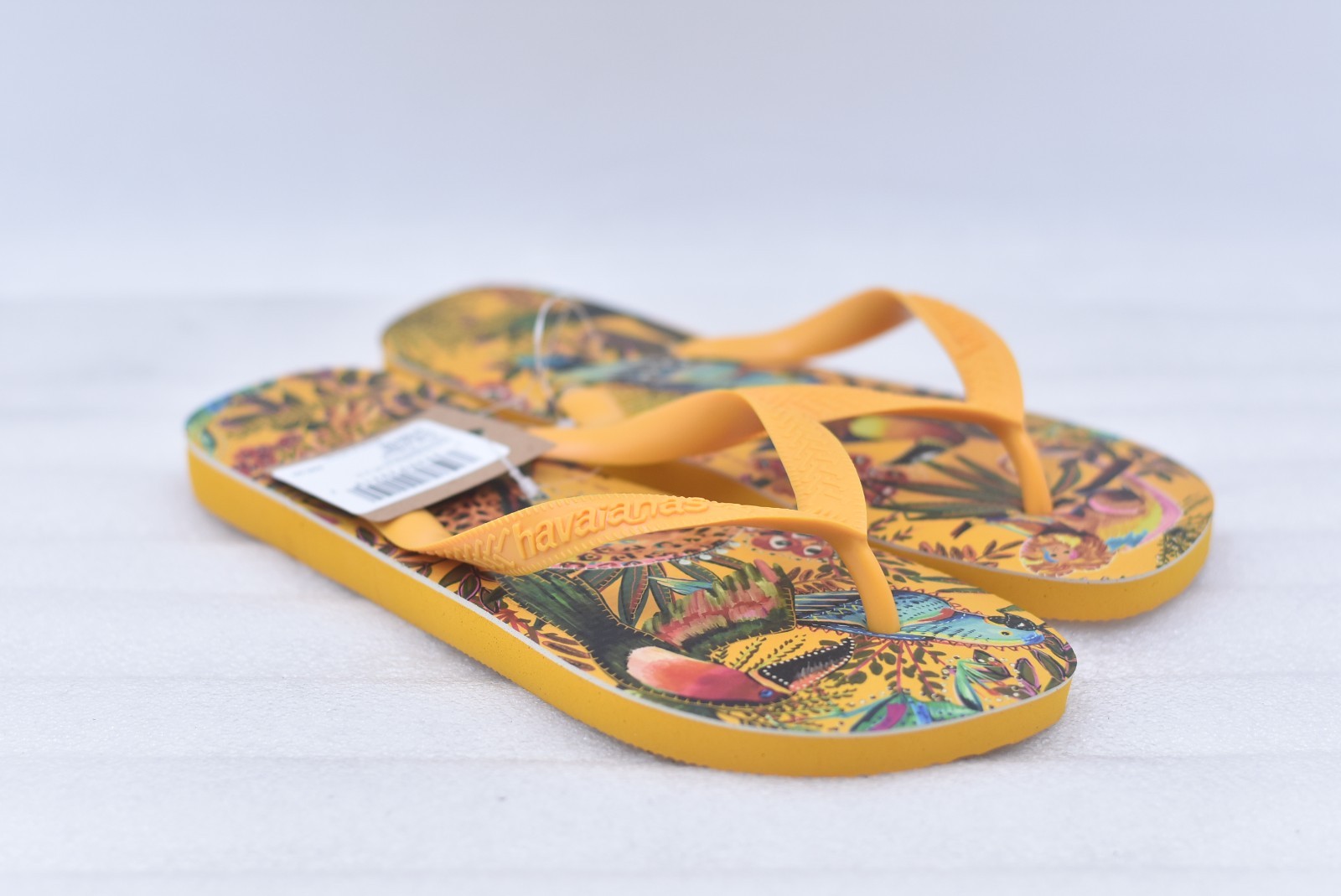 Womens Havaianas Dragon Slim Flip-Flop Sandals -Pop Yellow Size 11/12 (EU 43-44)