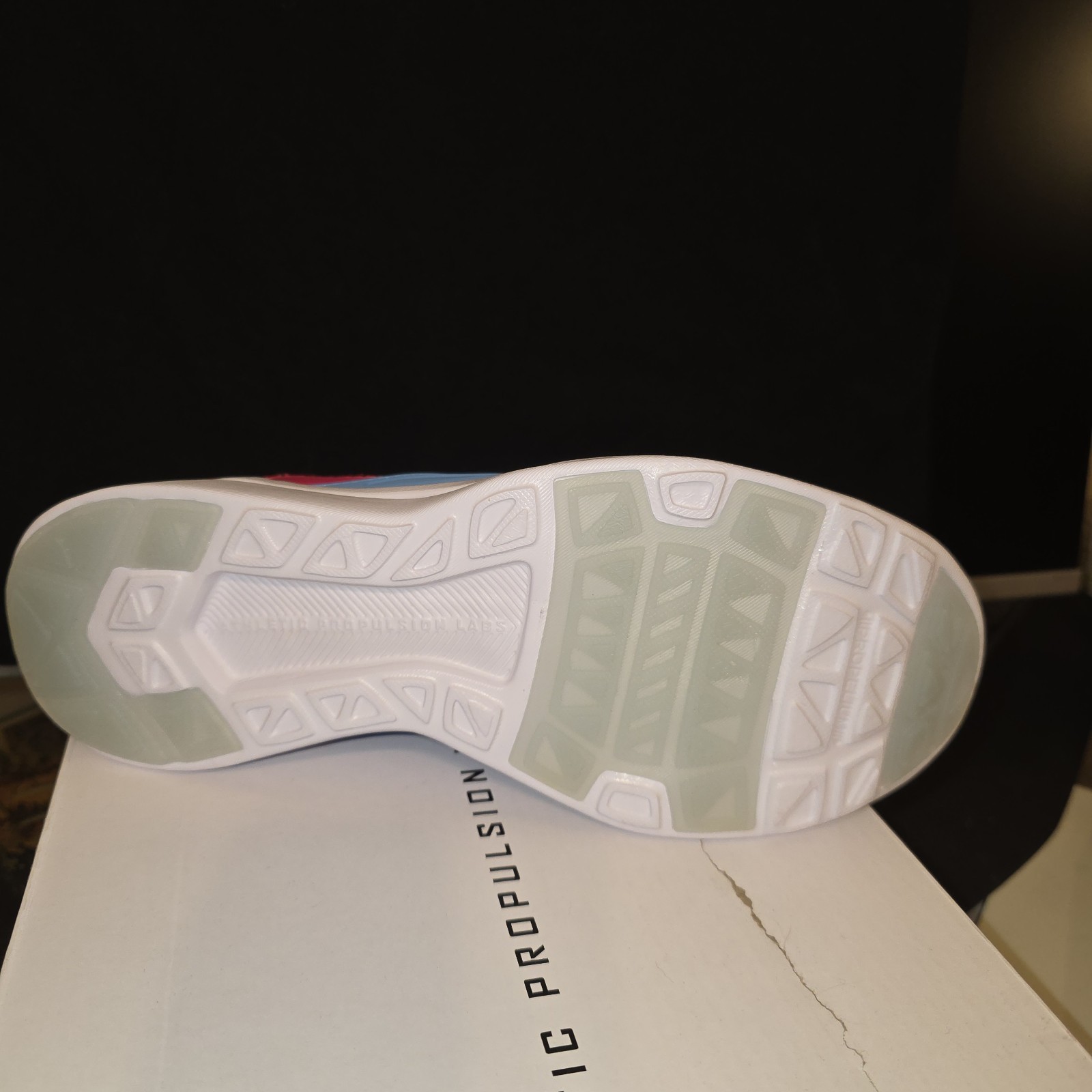APL Techloom Bliss M6/W7.5