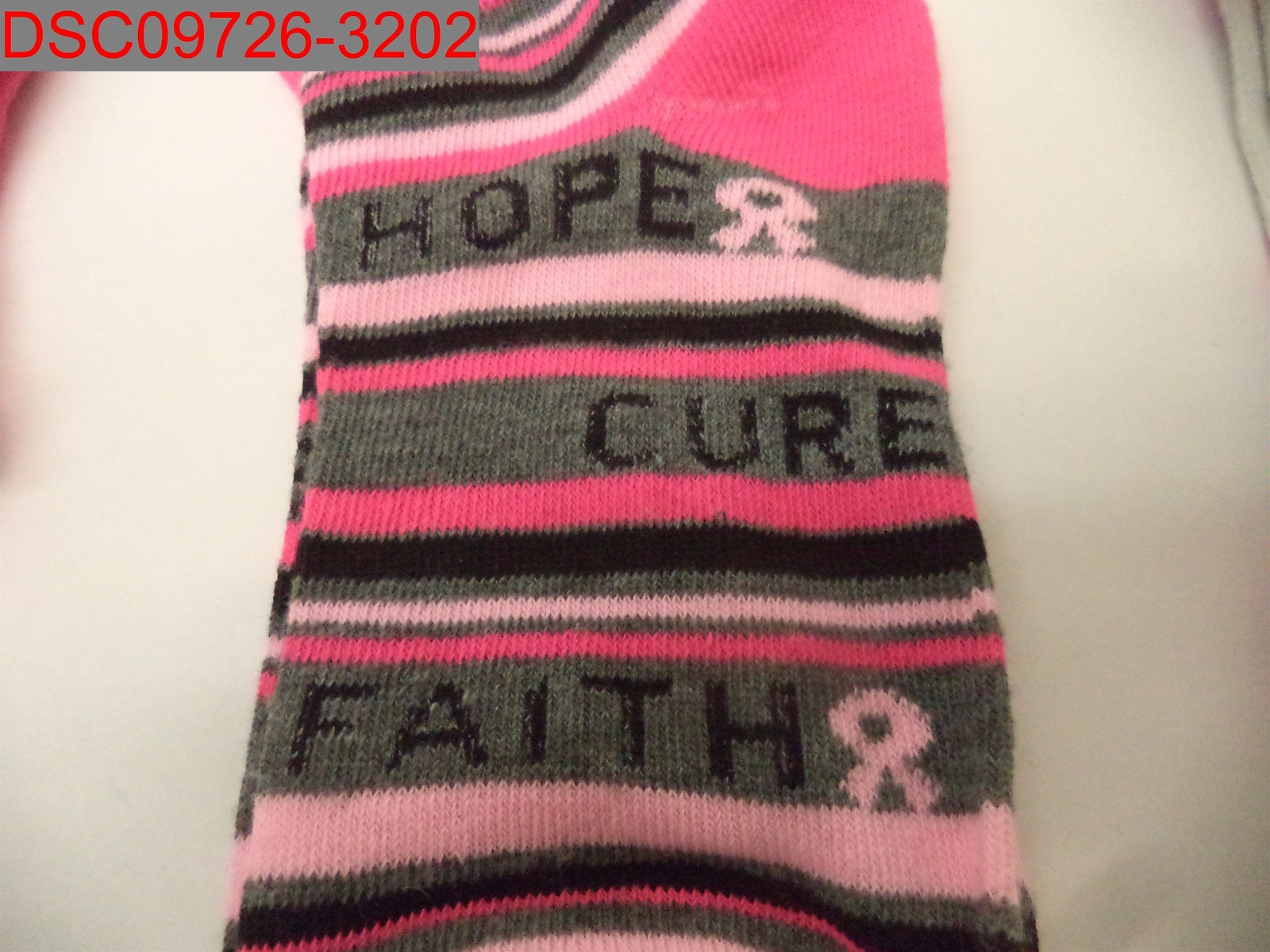Women’s Black, Grey, Pink, Red & White Breast Cancer Awareness Sock 6 Pairs 9-11