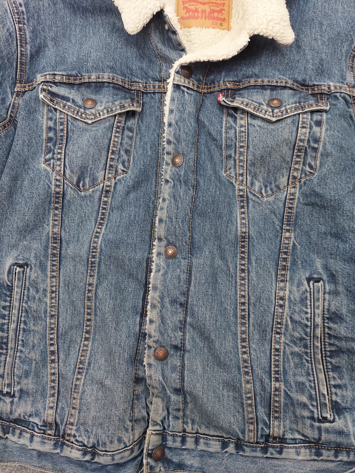 Levis Sherpa Lined Denim Jacket Mens XL Blue Trucker Jean Snap Front Western