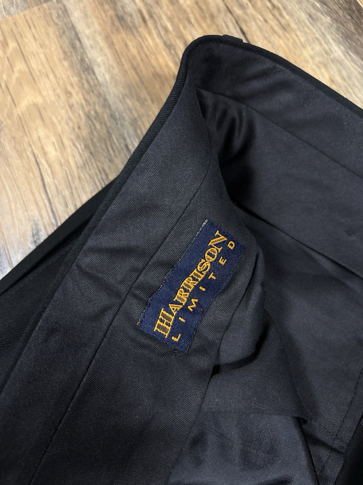 Samuelsohn Pants Men’s 33×38 Unhemmed Black Super 110’s Pleated Wool Italy L-4