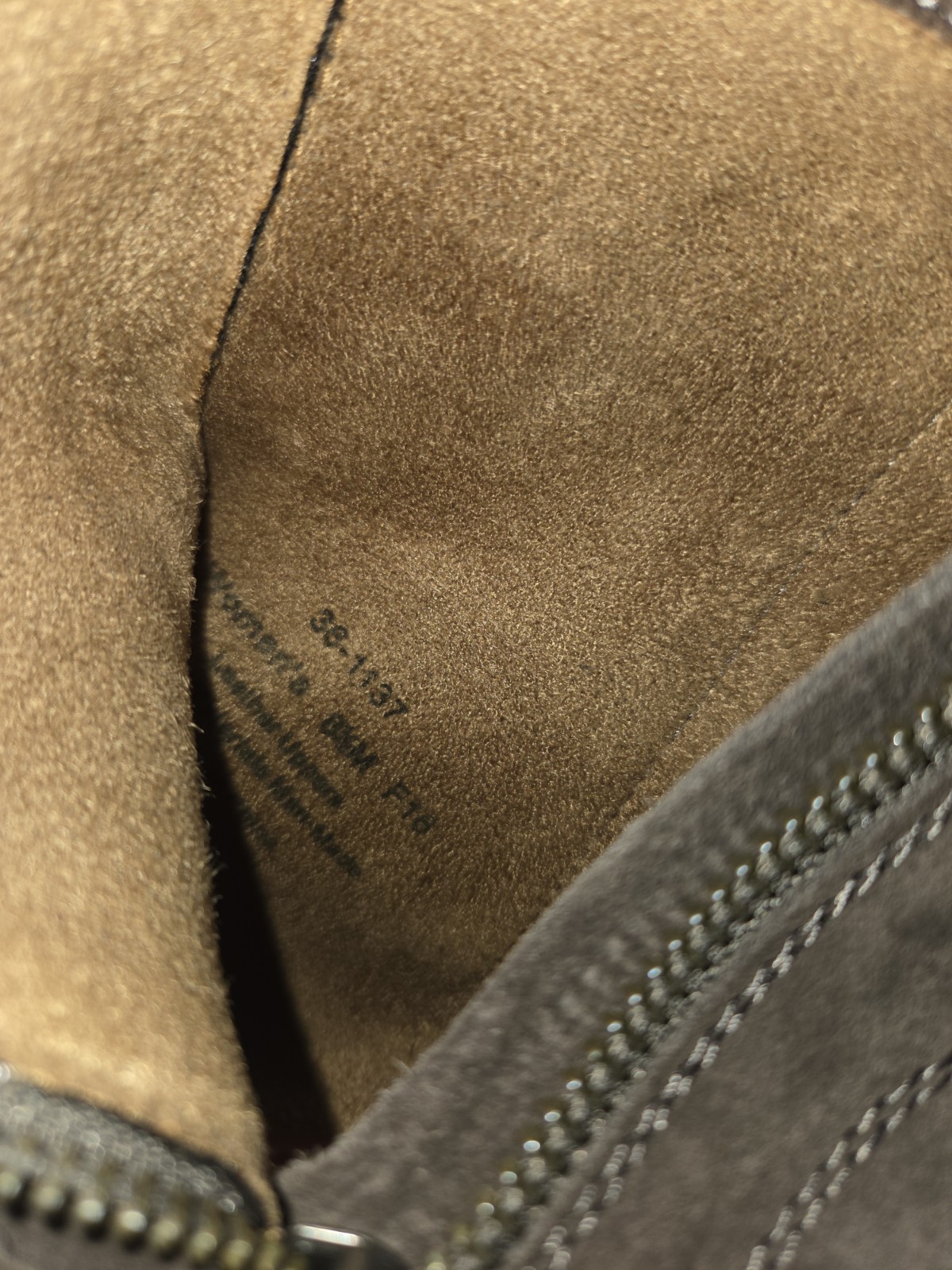 Trask Women’s 8.5 Brown Suede Ankle Bootie Round Toe Zip Buckle Lug Sole