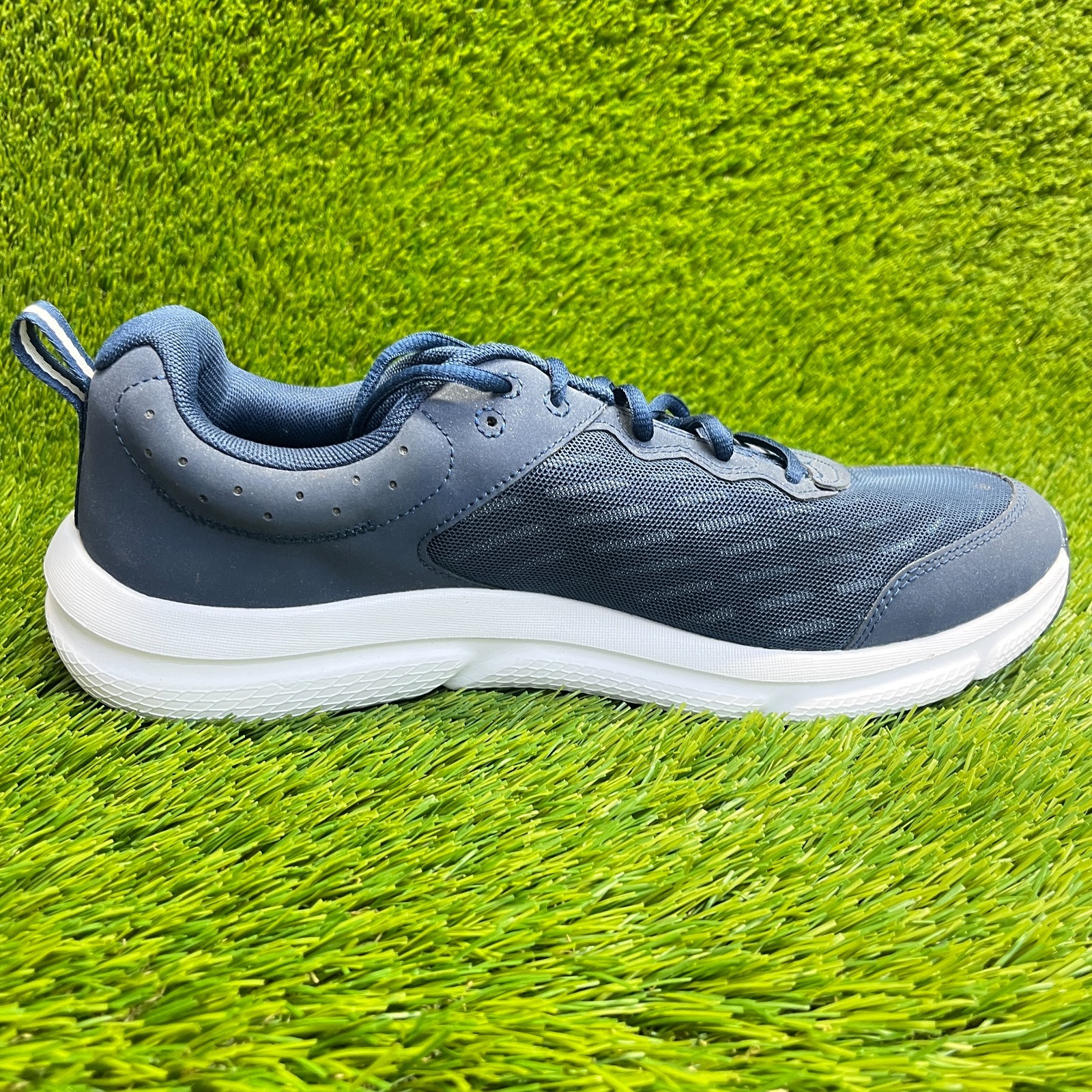 Under Armour Charged Assert 10 Mens Size 12 Blue Athletic Running Shoes Sneakers