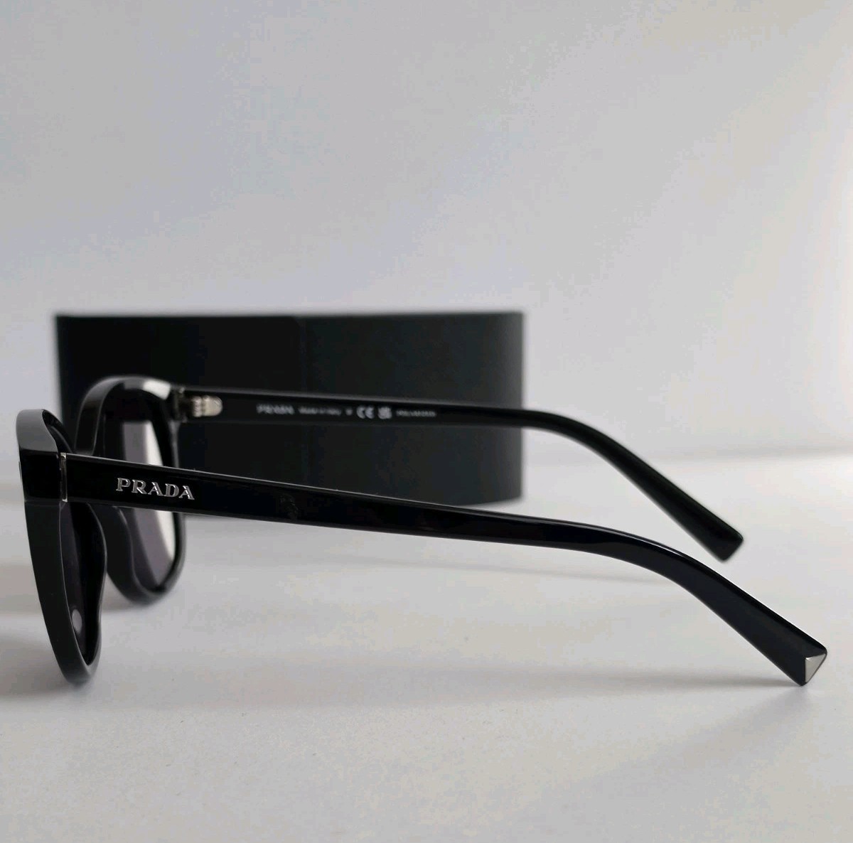 AUTHENTIC PRADA PR 22ZS Black Sunglasses