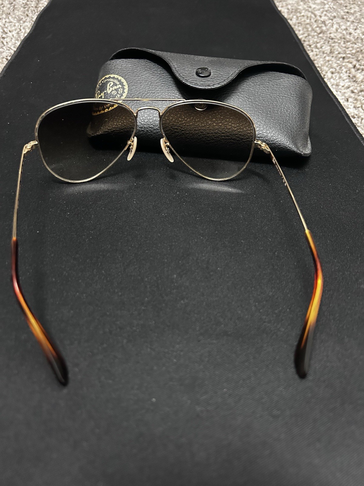 Ray-Ban Aviators RB3025 58mm. Gold Frame With Brown Lenses
