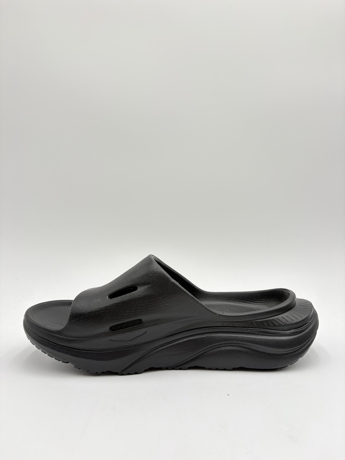 Hoka One One Unisex Ora Recovery Slide 3 Size W6/M4 Black |1135061-BBLC|