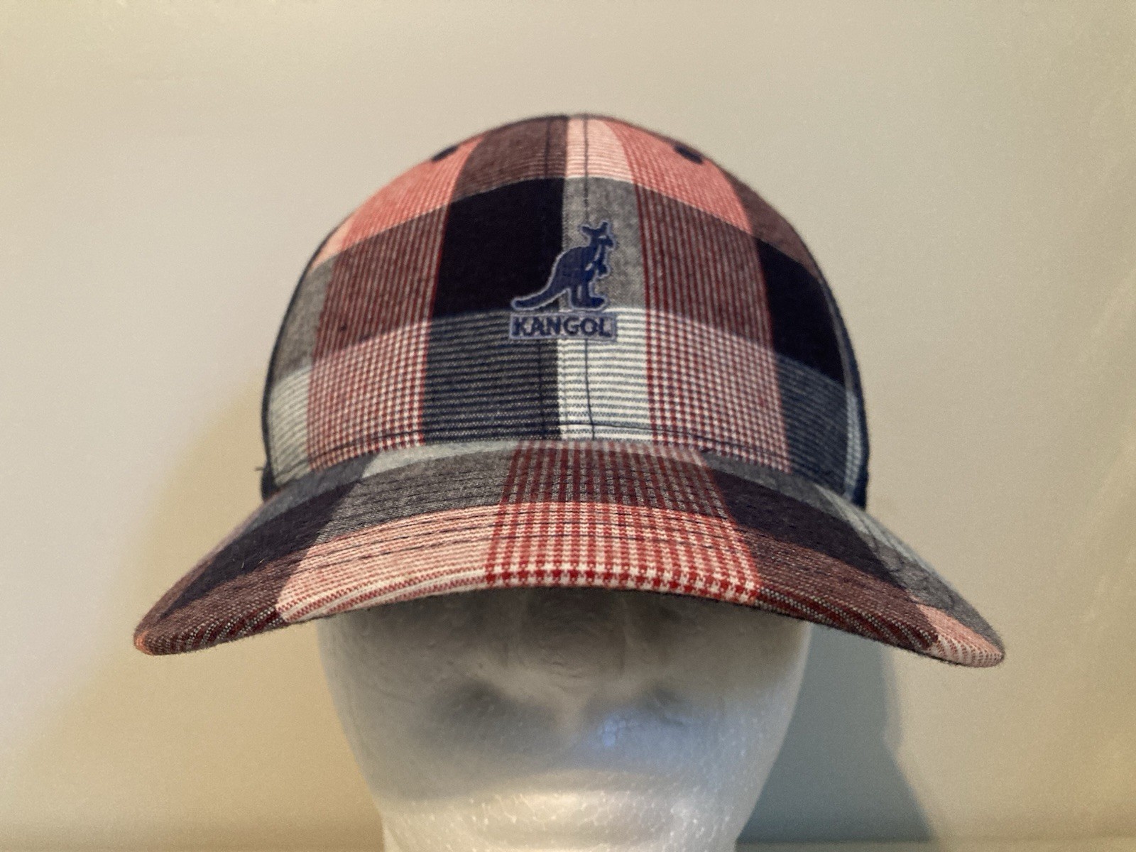 Kangol Plaid Flexfit Baseball Cap Men’s L/XL Embroidered Kangaroo Logo