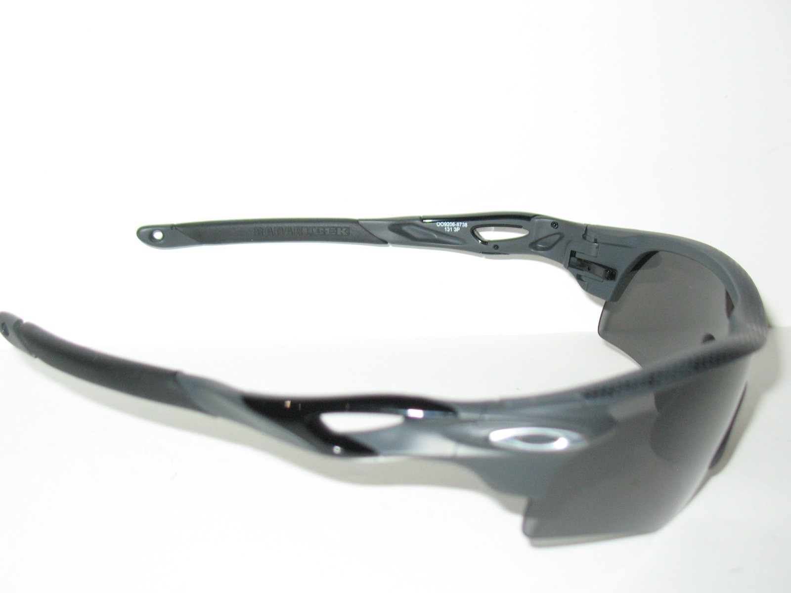 Oakley RADARLOCK High Resolution Carbon Frame Prizm Black Polarized Sunglasses