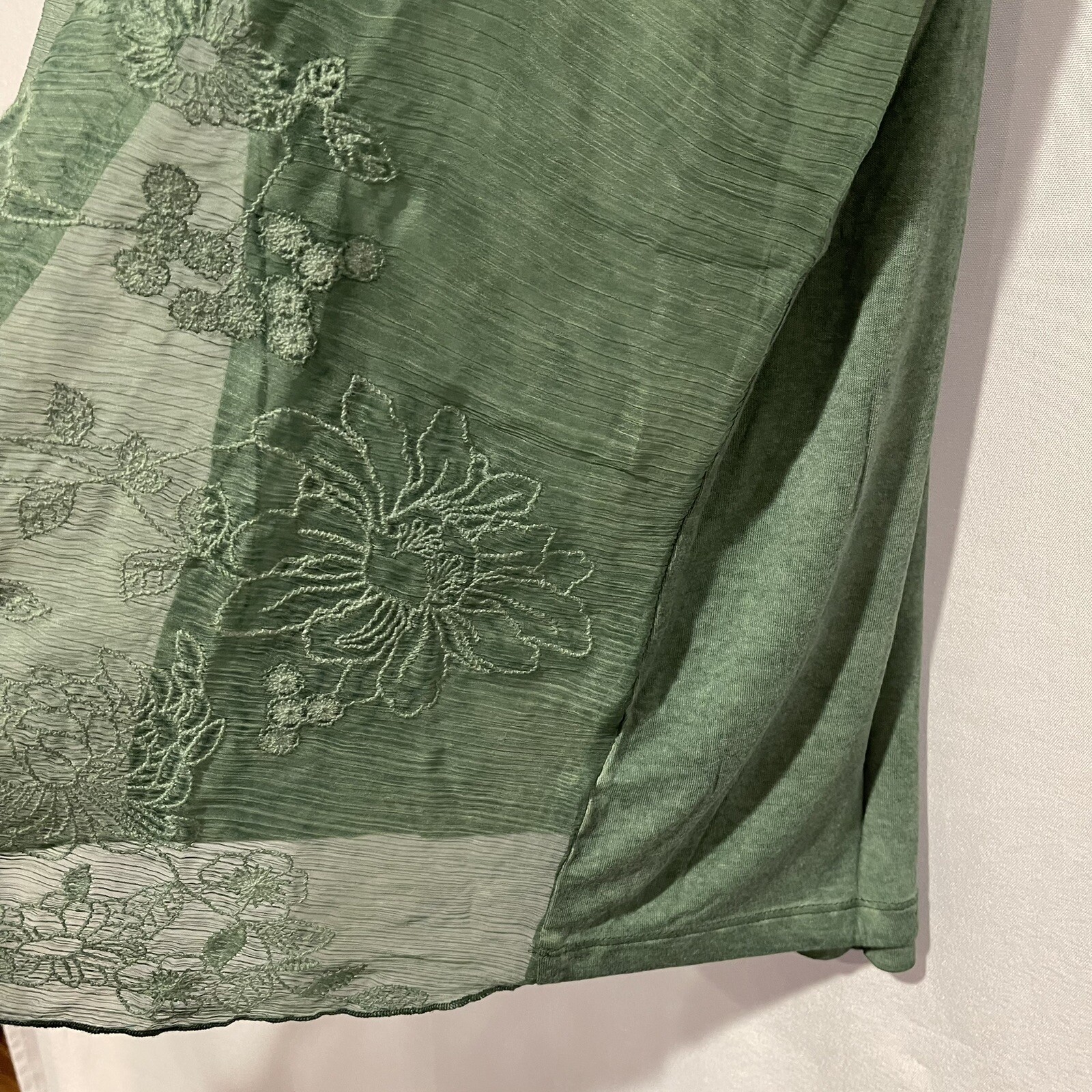 Curations Embroidered Lace Tank Top Green Layered Floral Romantic XS