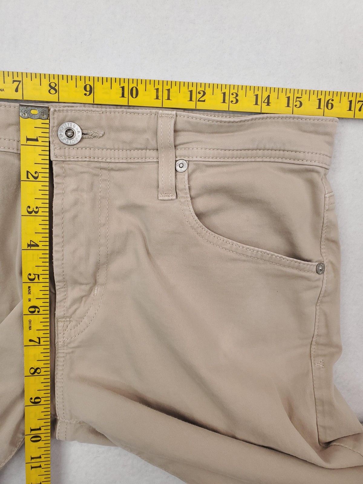 AG Adriano Goldschmied Jeans Mens 32×32 Beige Tellis Modern Slim Tapered Stretch