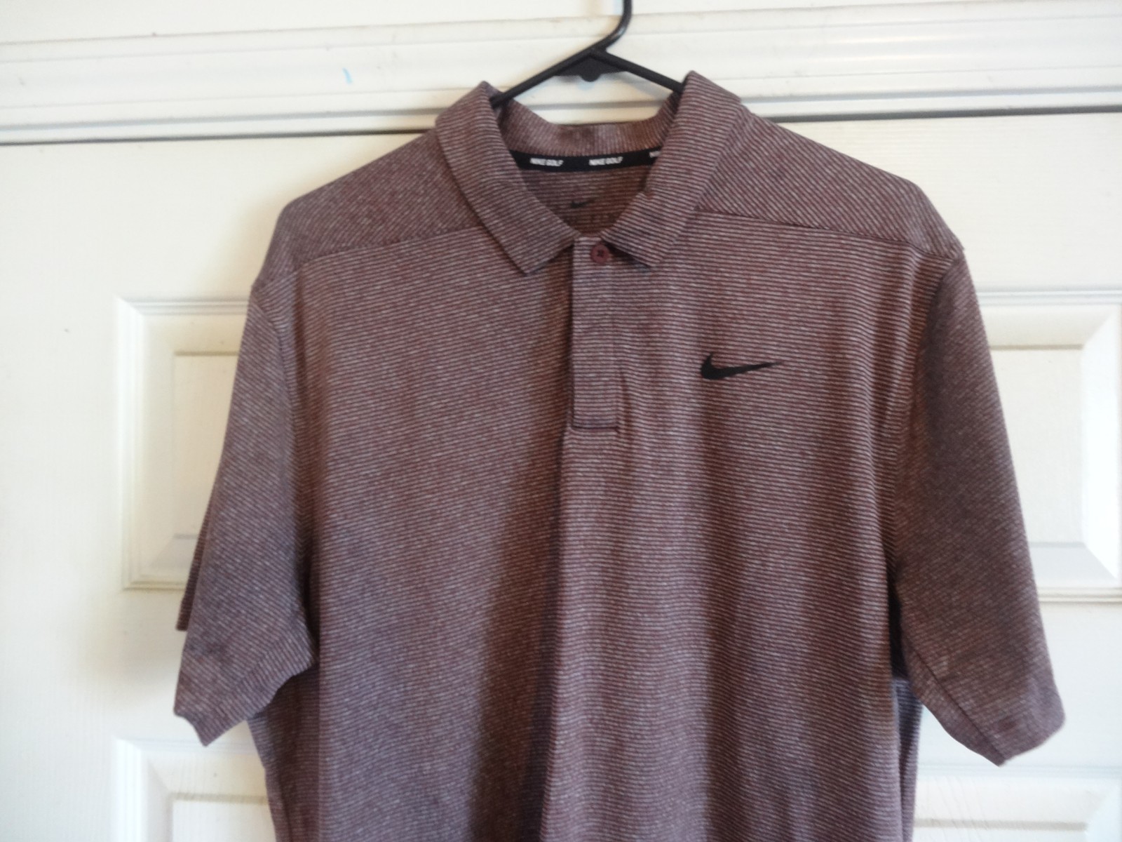 Nike Dri-Fit Mens Golf Polo Striped Shirt Size Large Maroon 890097-562 NWOT