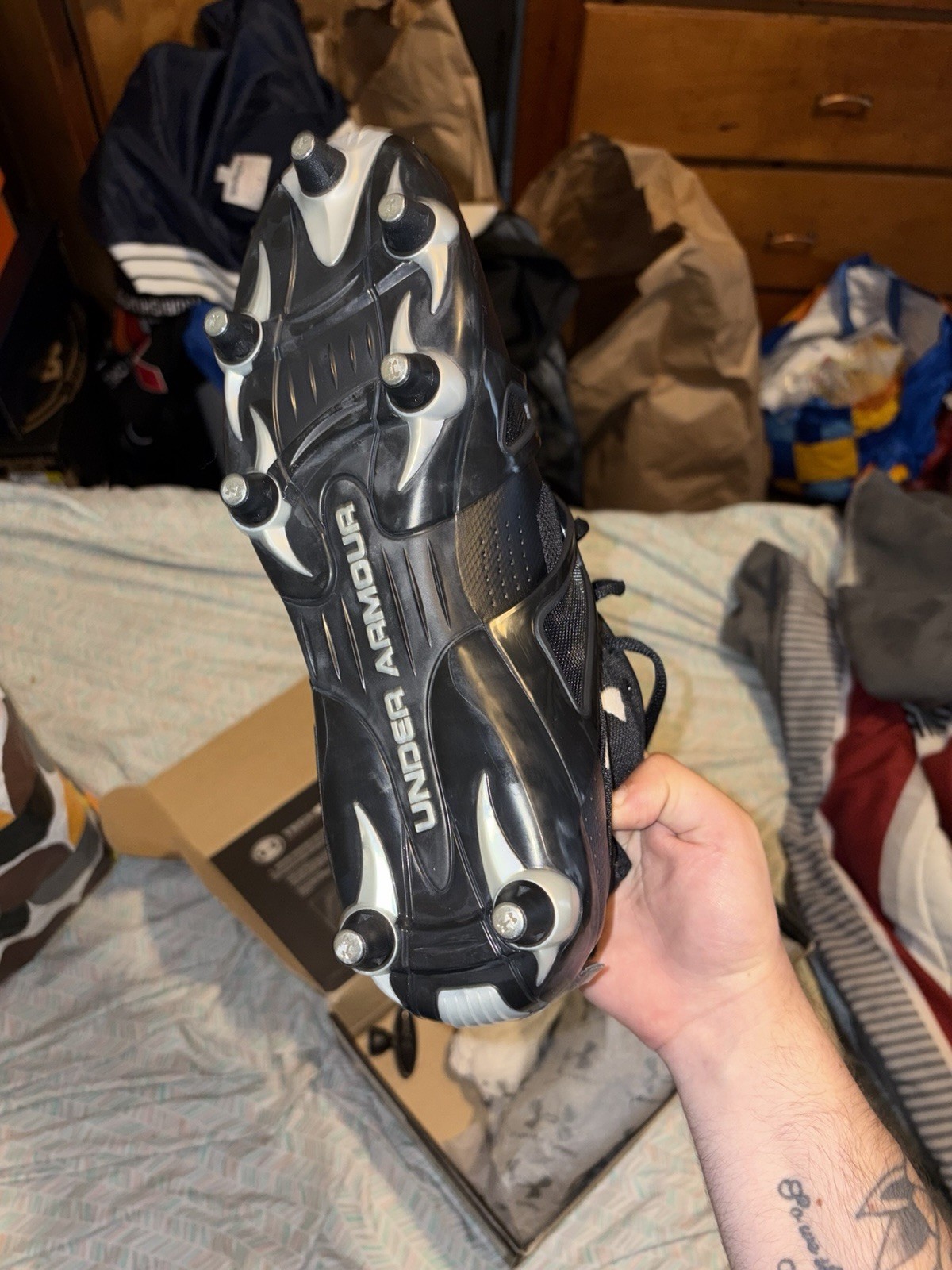 Underarmour ( CLEATS ) Demolition Mid D – BK/SL